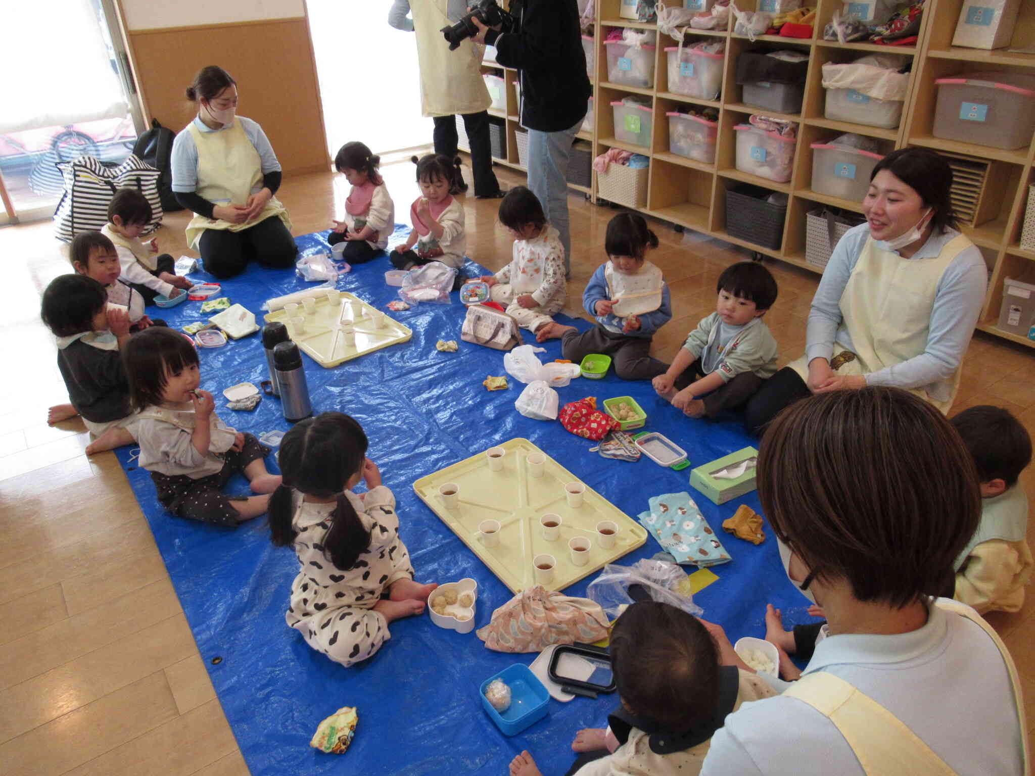 おにぎりは断念。