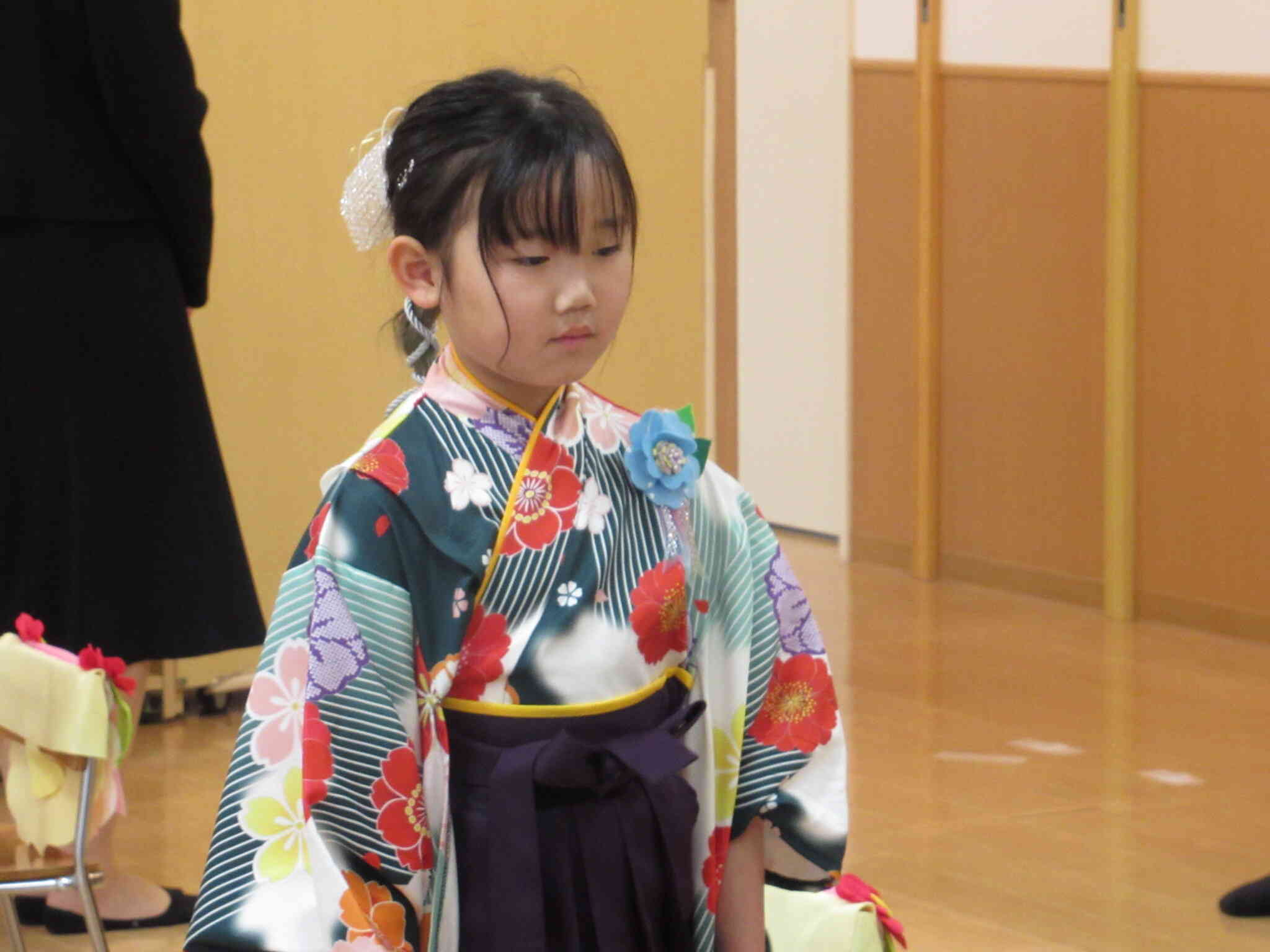 綺麗な袴を着ていても練習と同じように上手に歩くことができました。