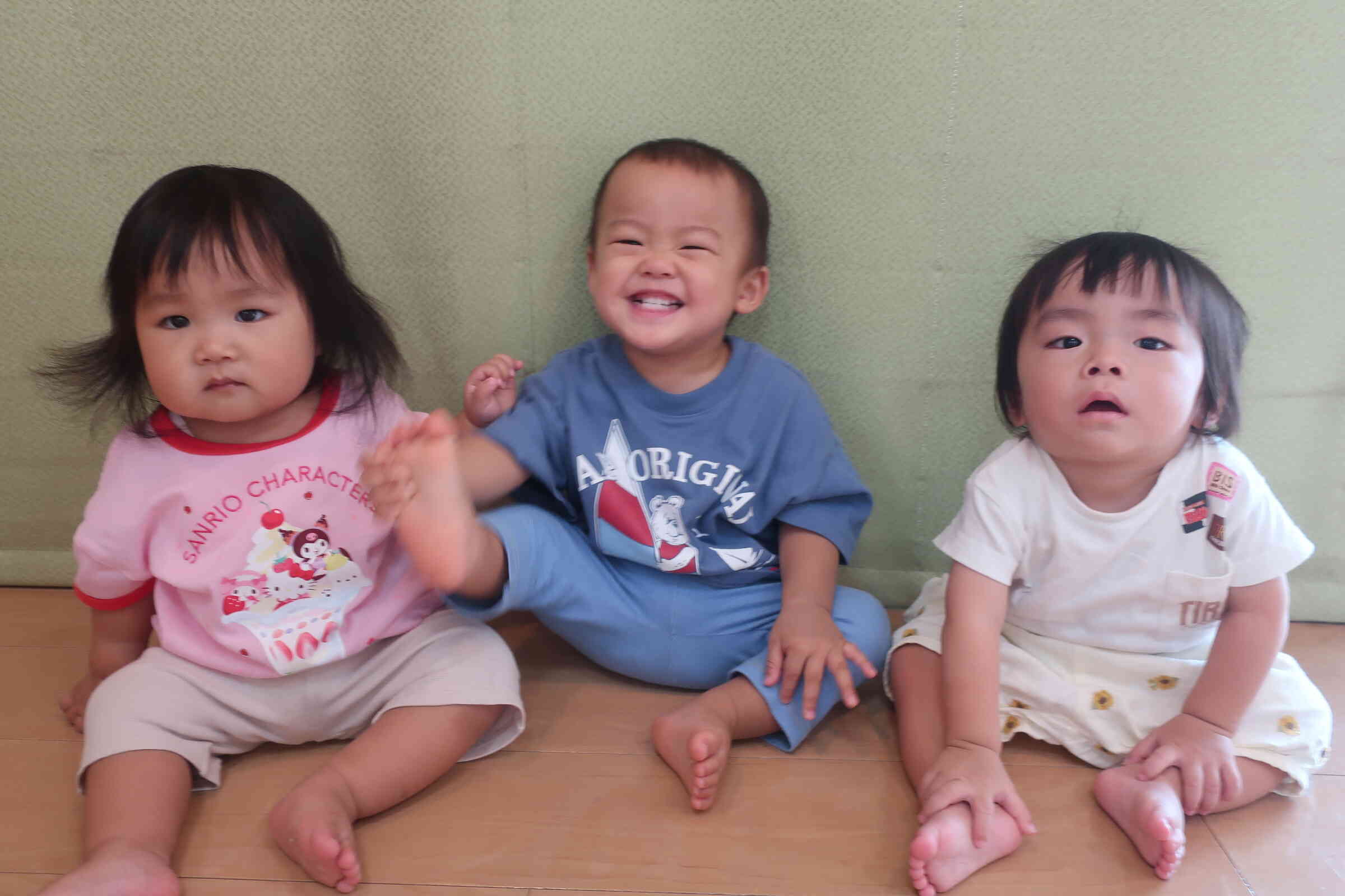 新しいお友達が増えてにぎやかになりました♡　すみれ組（０歳児）