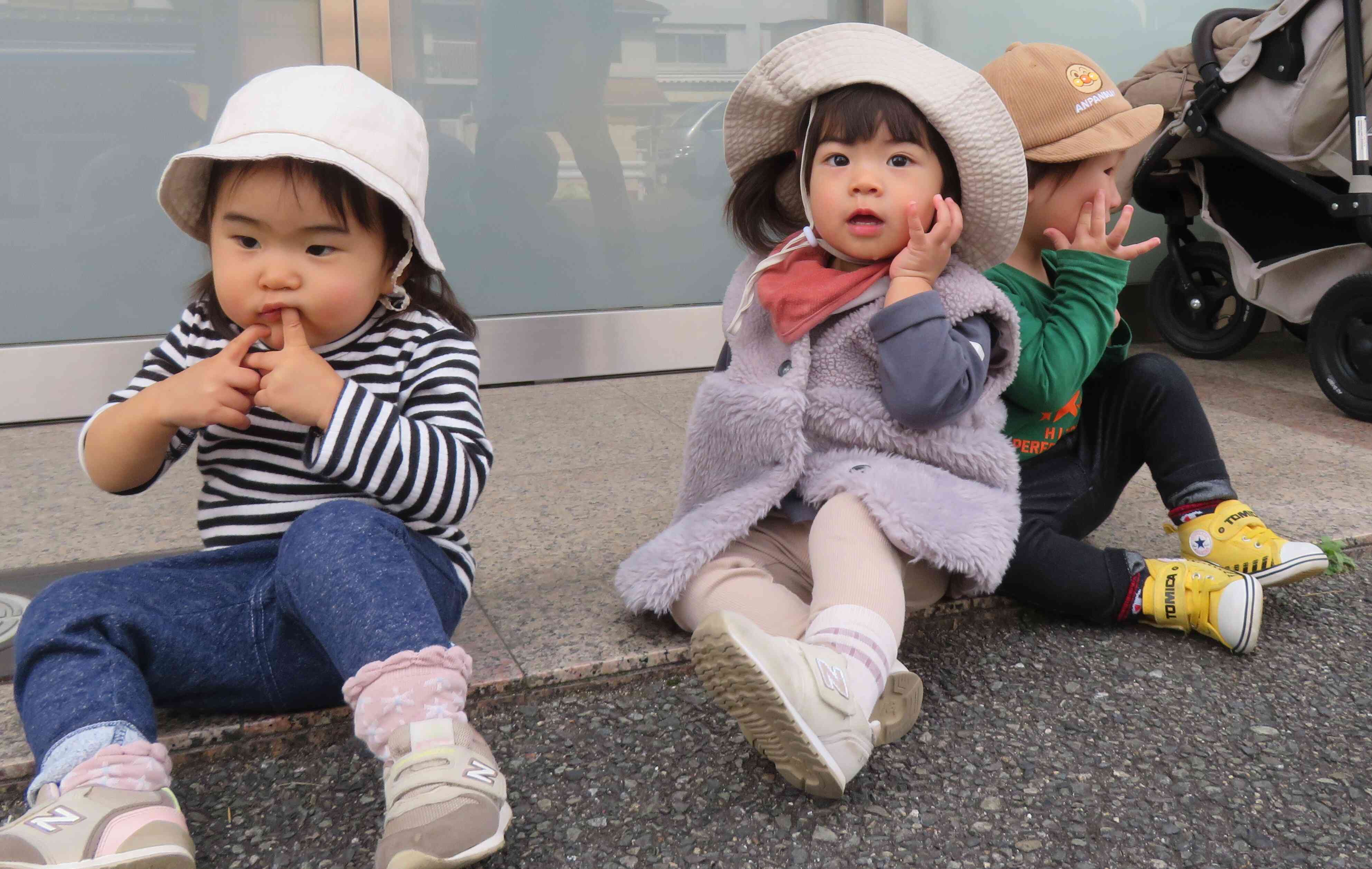 お散歩(ひよこ０歳児・あひる１歳児)