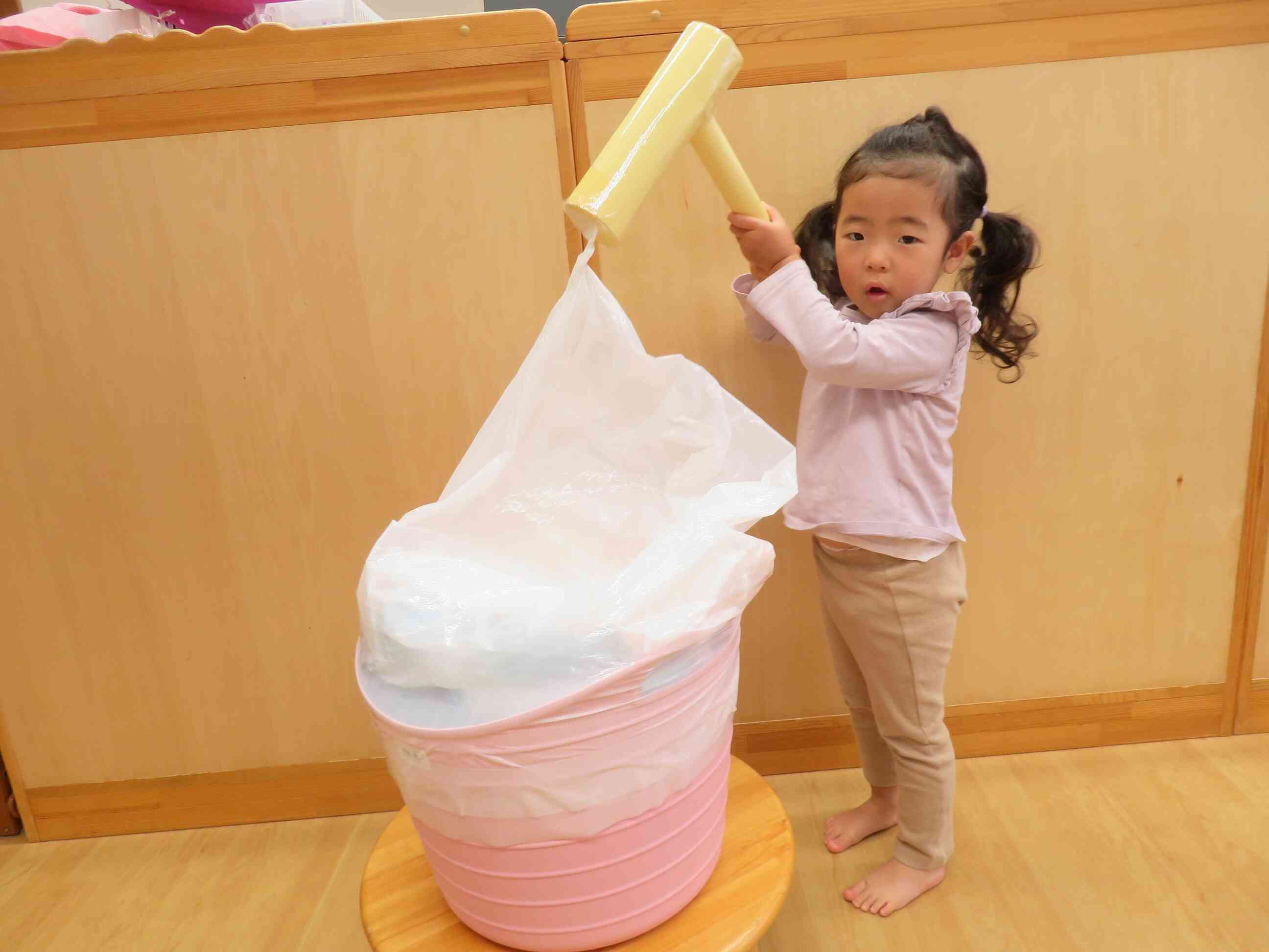 １月の食育活動：おもちつき