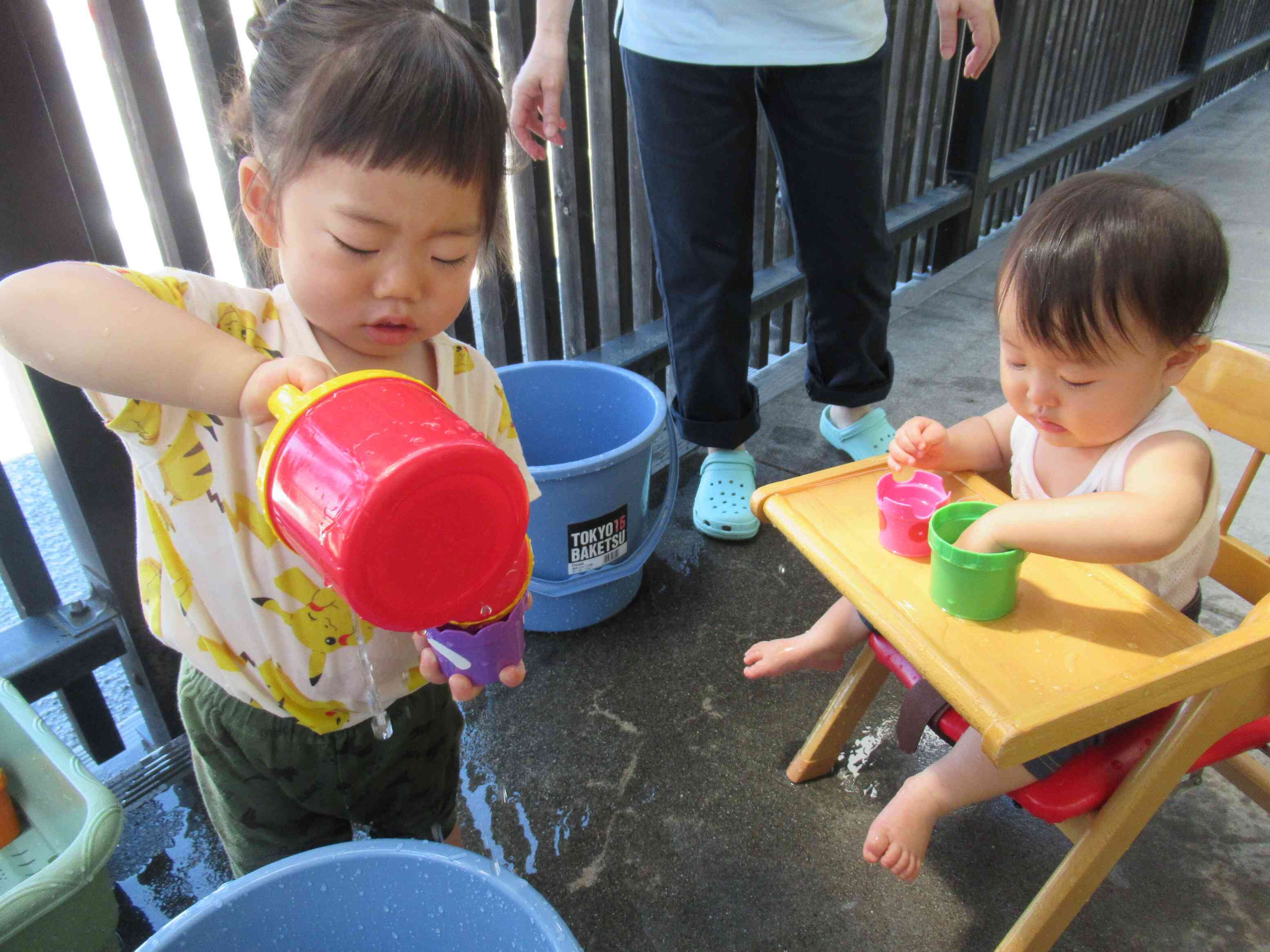 待ちに待った水遊びが始まりました！7月と８月は、みんなでおもいっきり、水遊びを楽しみたいと思います。