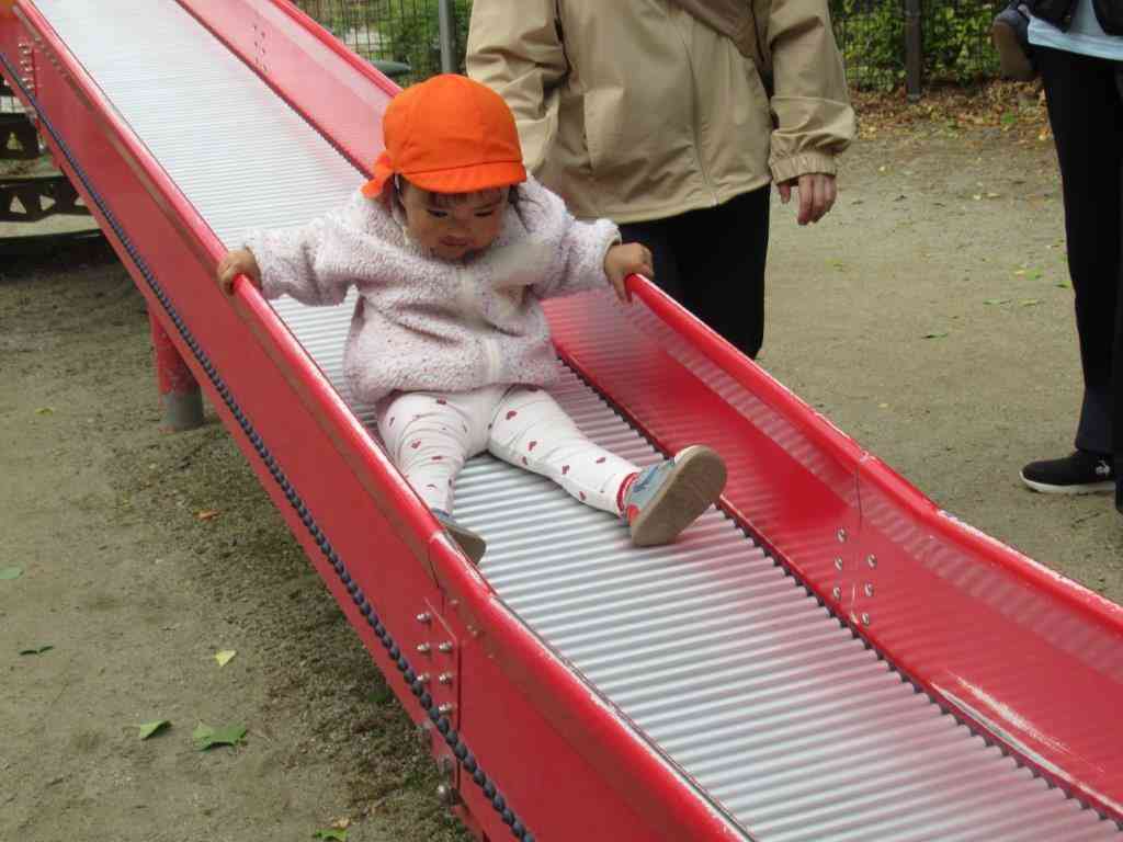 大きいすべり台にも挑戦‼