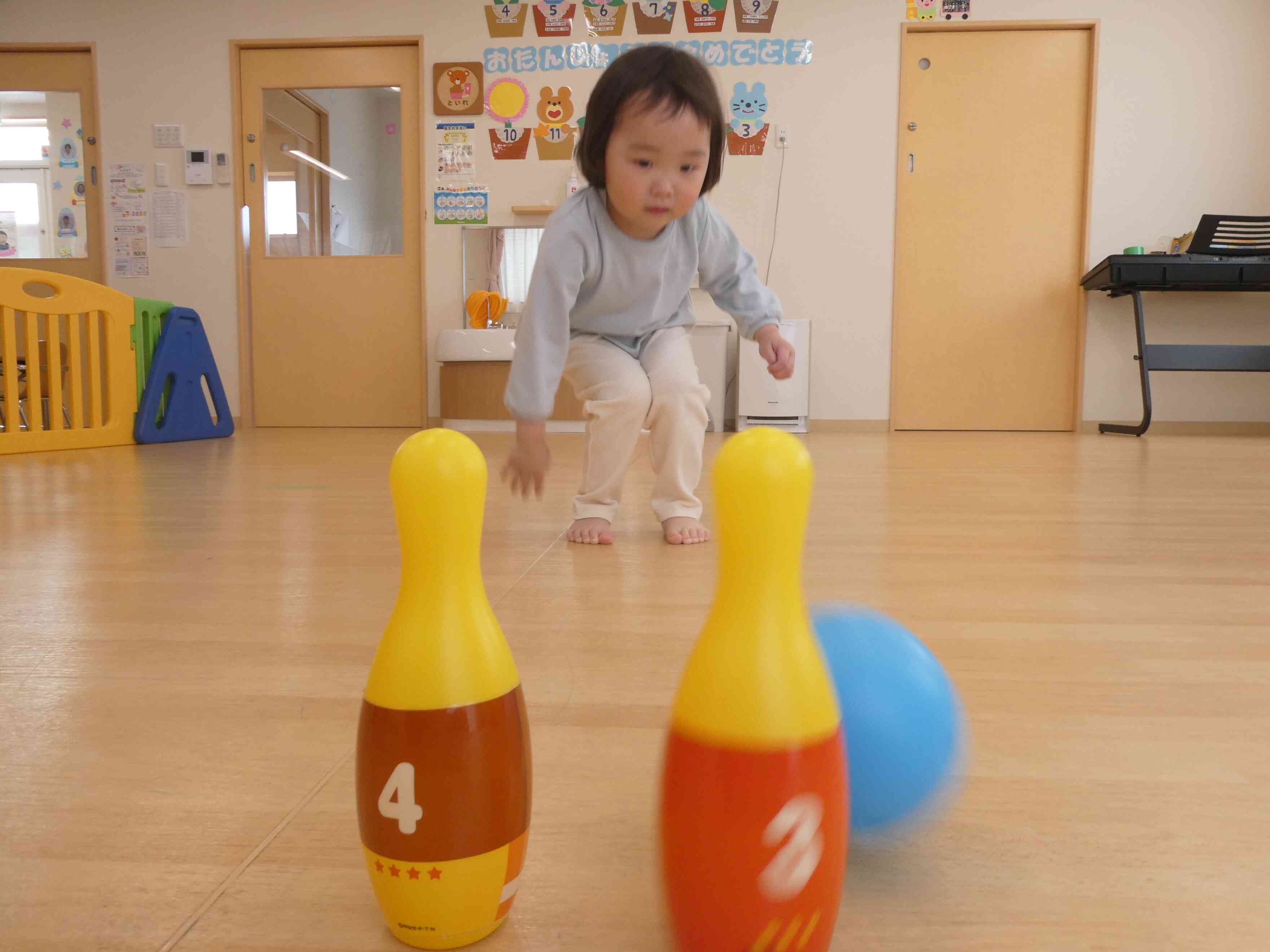 左のピンを狙うよ‼