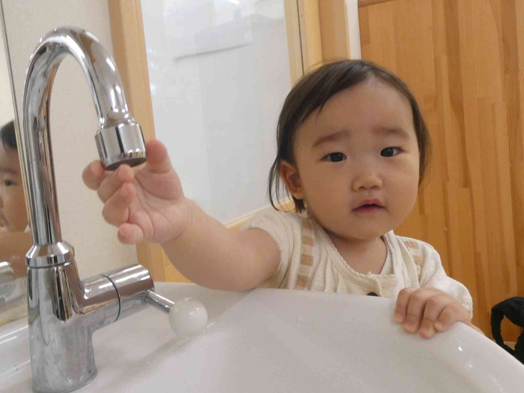 動いた後の水は冷たくて気持ちいね♪