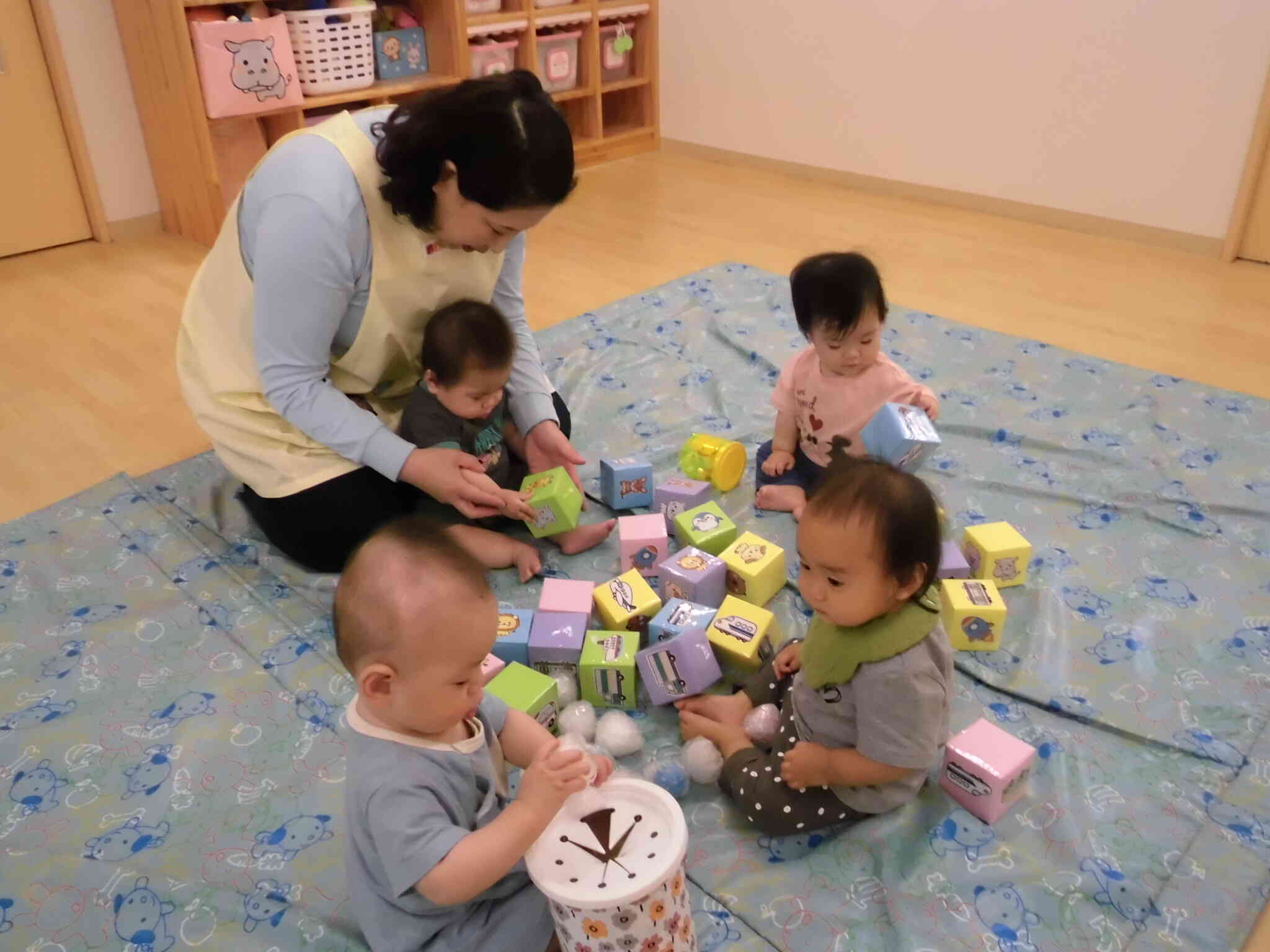 仲良しひよこ組さん