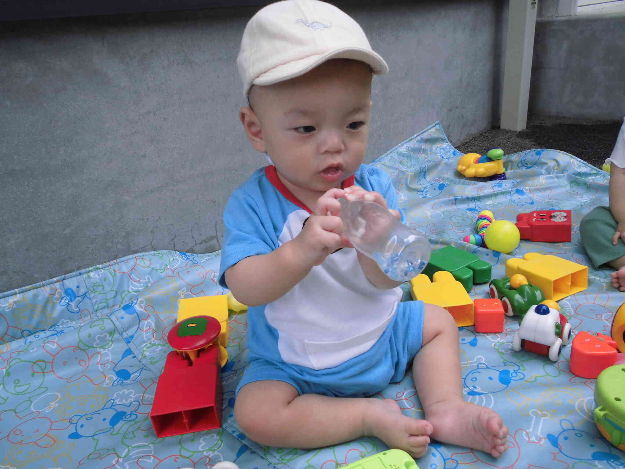 いろんなおもちゃがいっぱいだ！