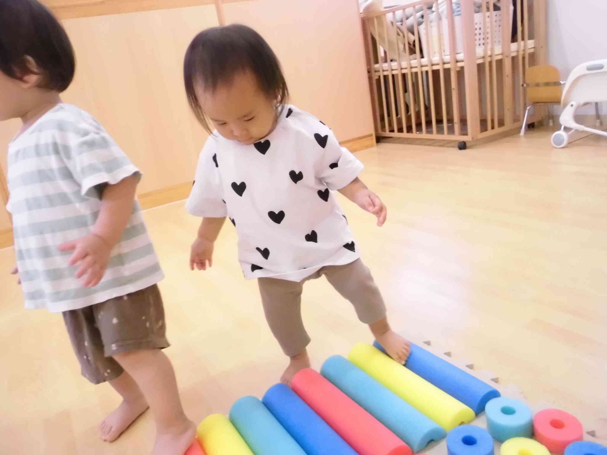この上を歩いてみよう～