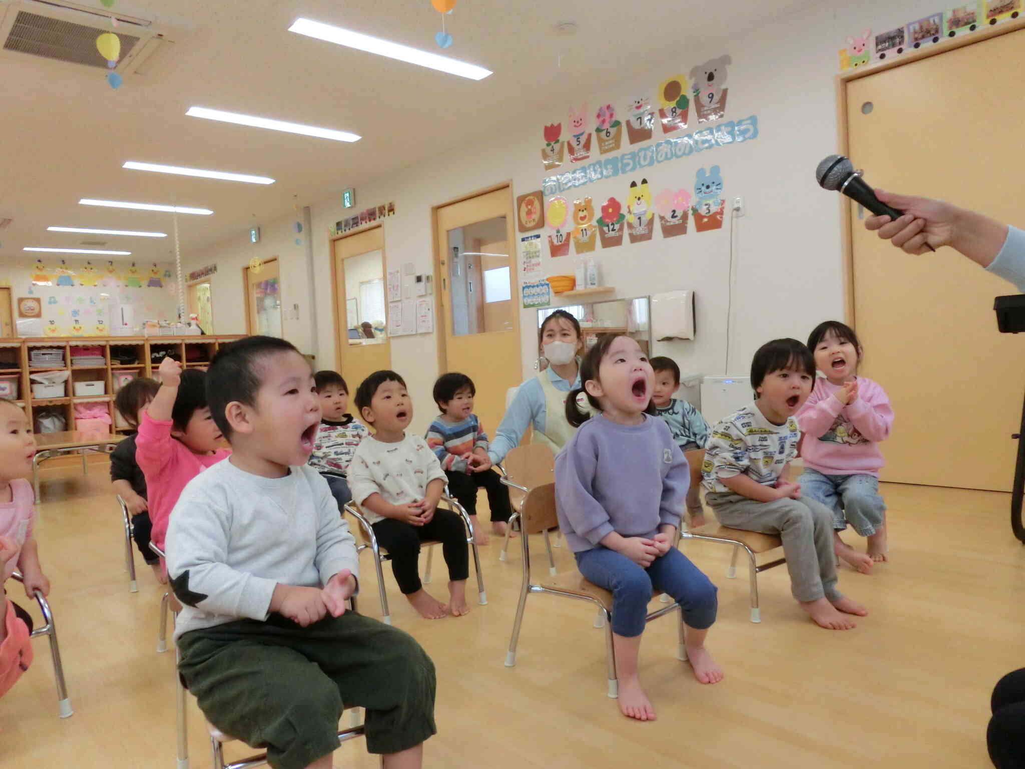 大きな声で「おめでとう♡」