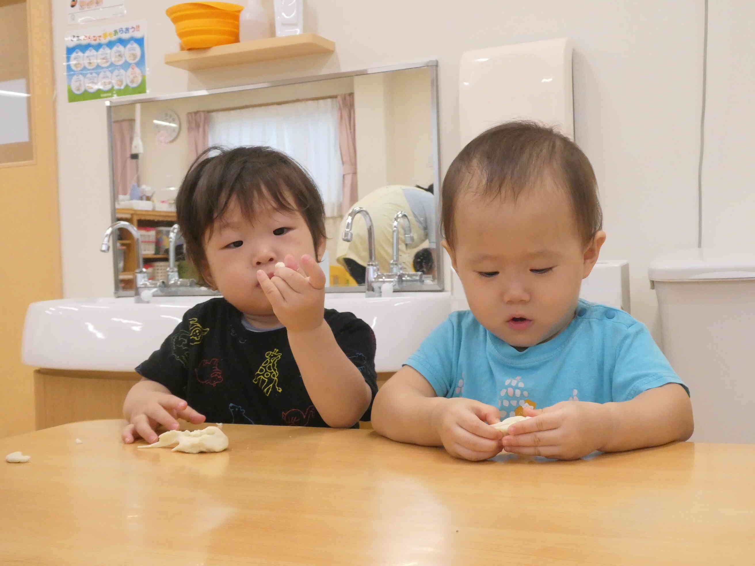お団子作り楽しいな☆
