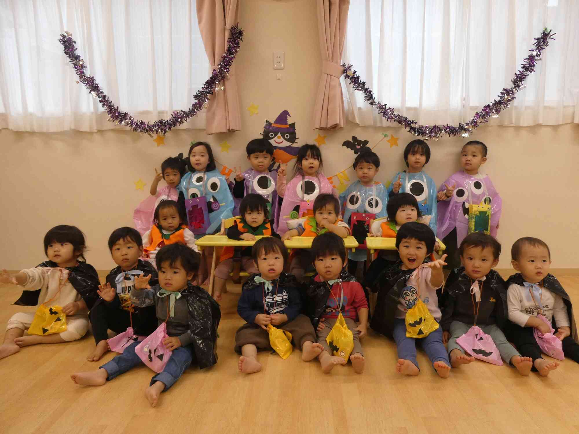 ハロウィンパーティーをしたよ ♪