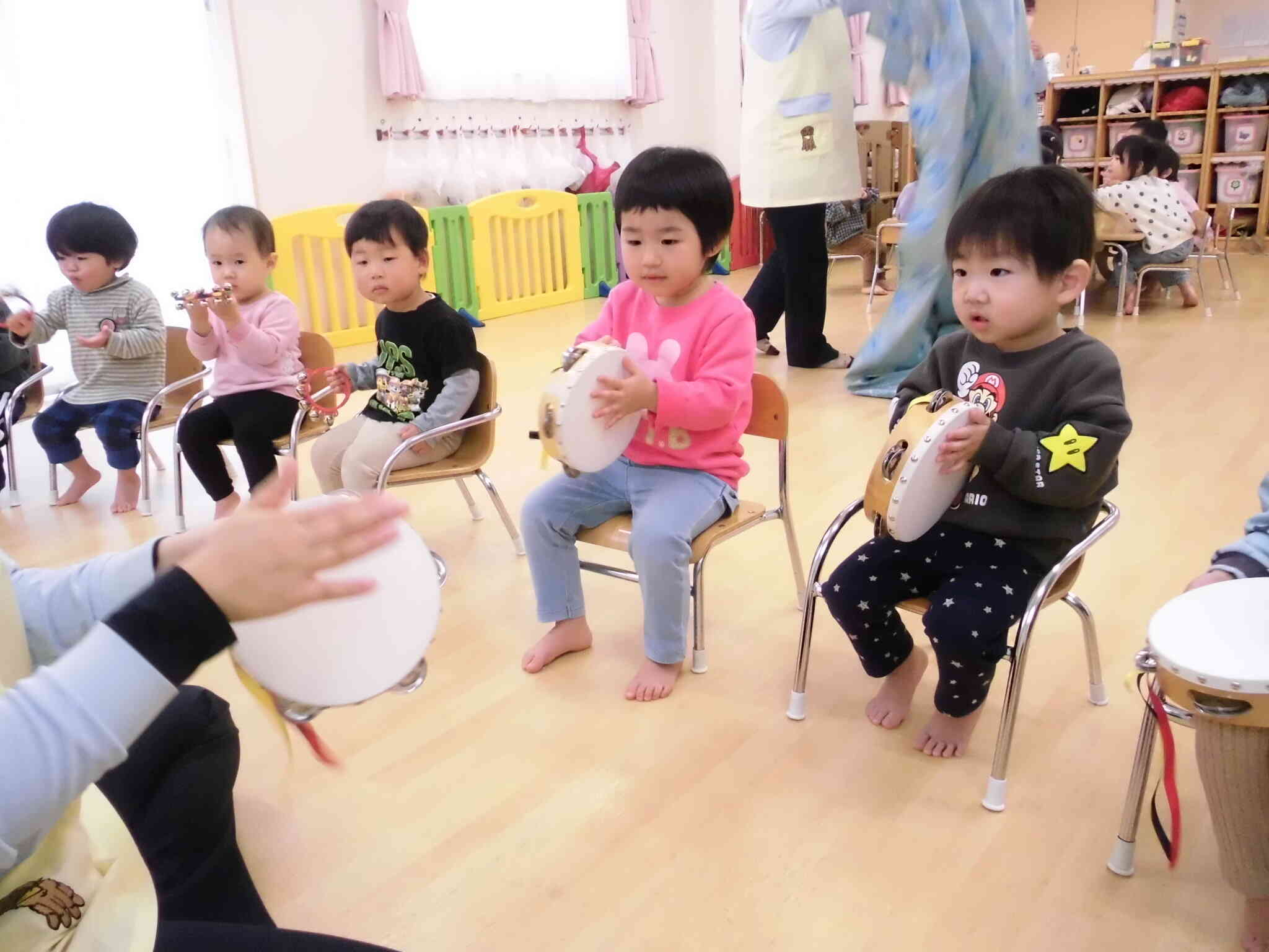 みんなで鳴らすよ　せーの！！