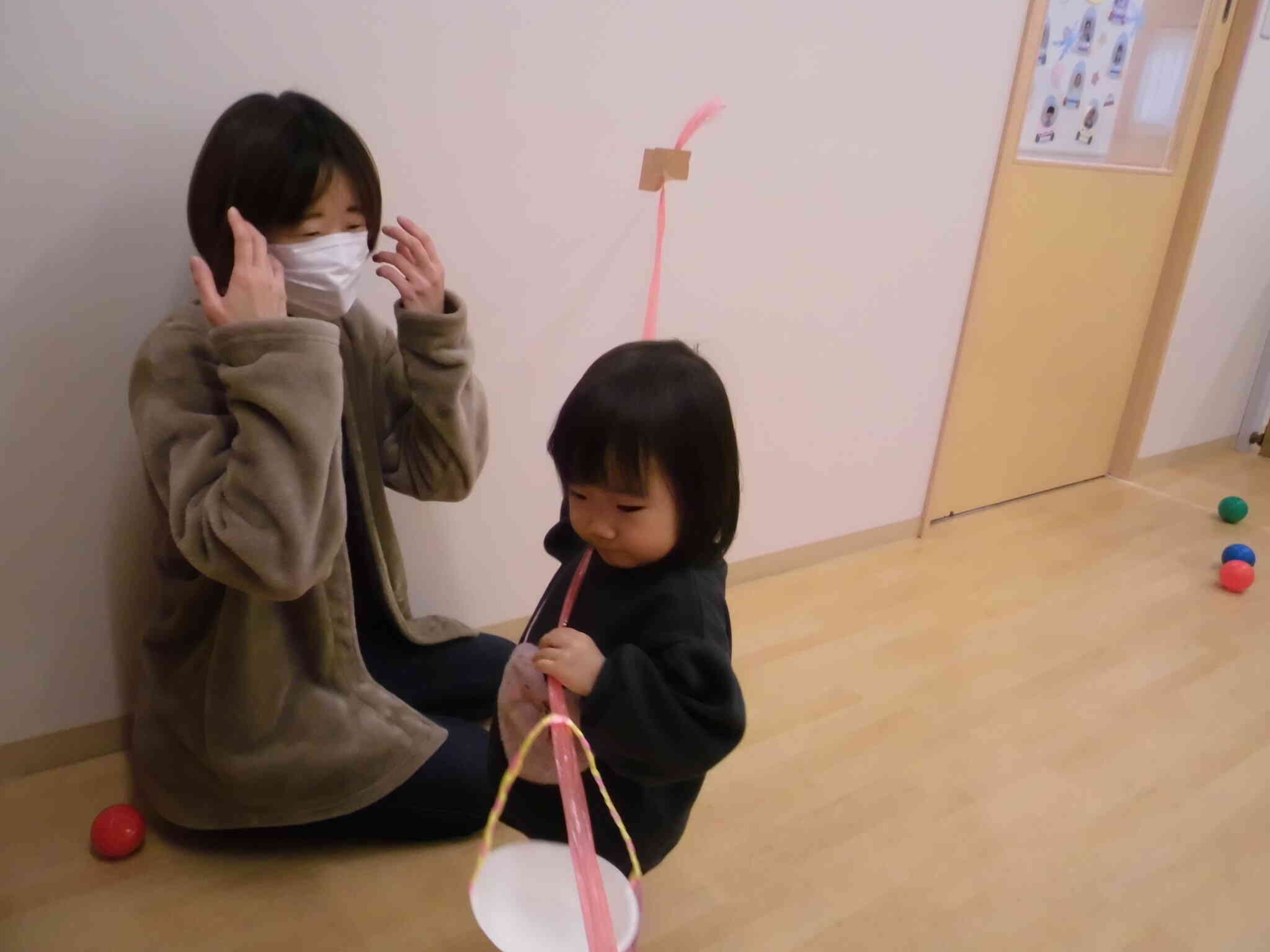 いい遊び考えた！このトンネルをくぐろう！