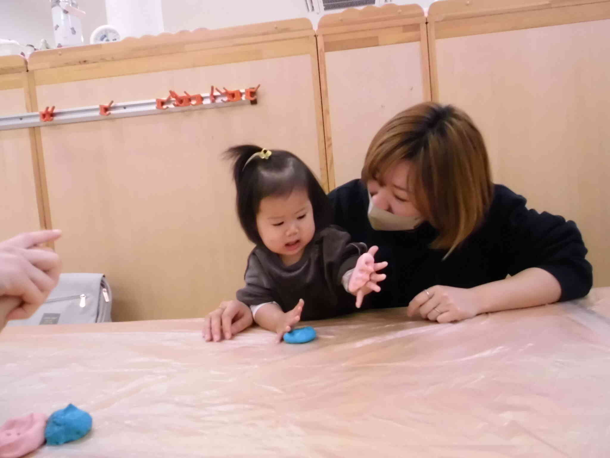 お手てにくっついた！