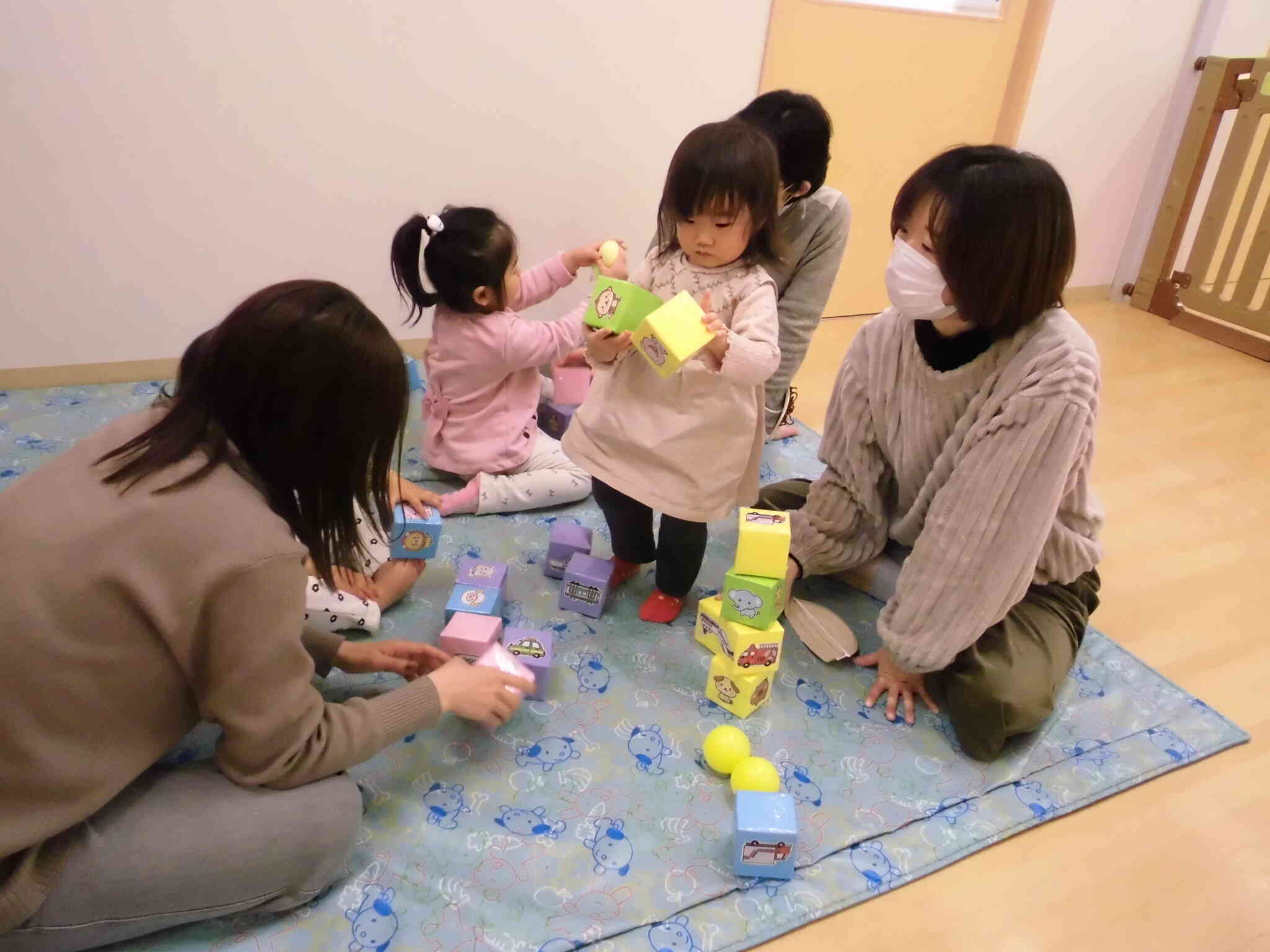 子育て広場　お面作り☆