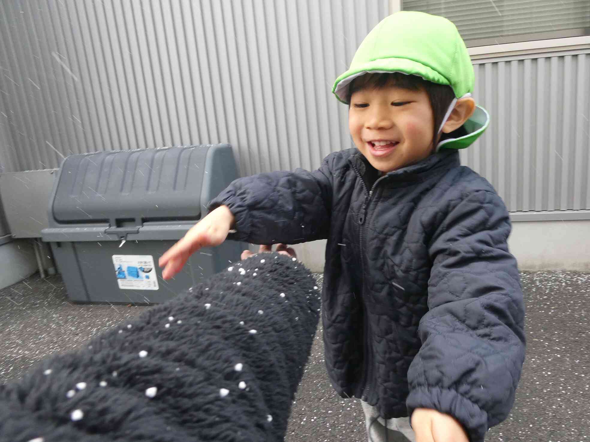 雪払ってあげるね⭐︎