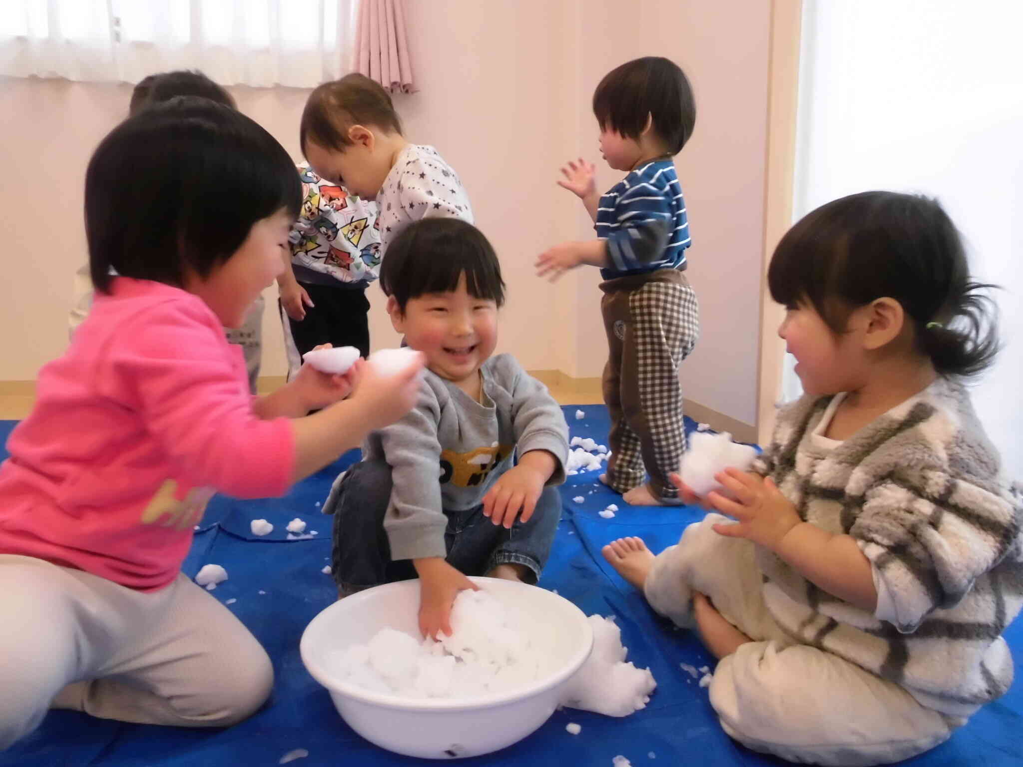 あひる組　雪だ～♪