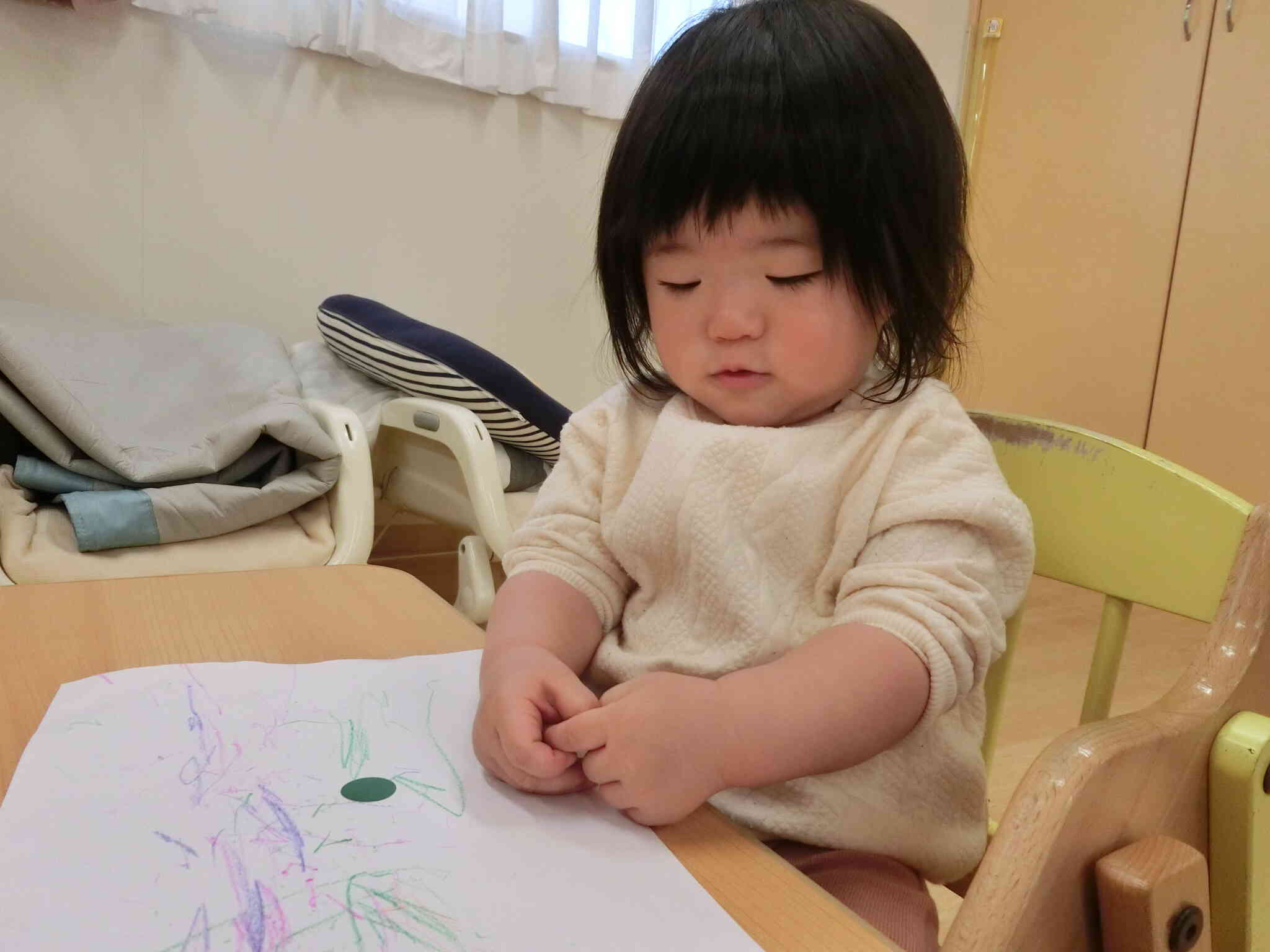 と、とれない…