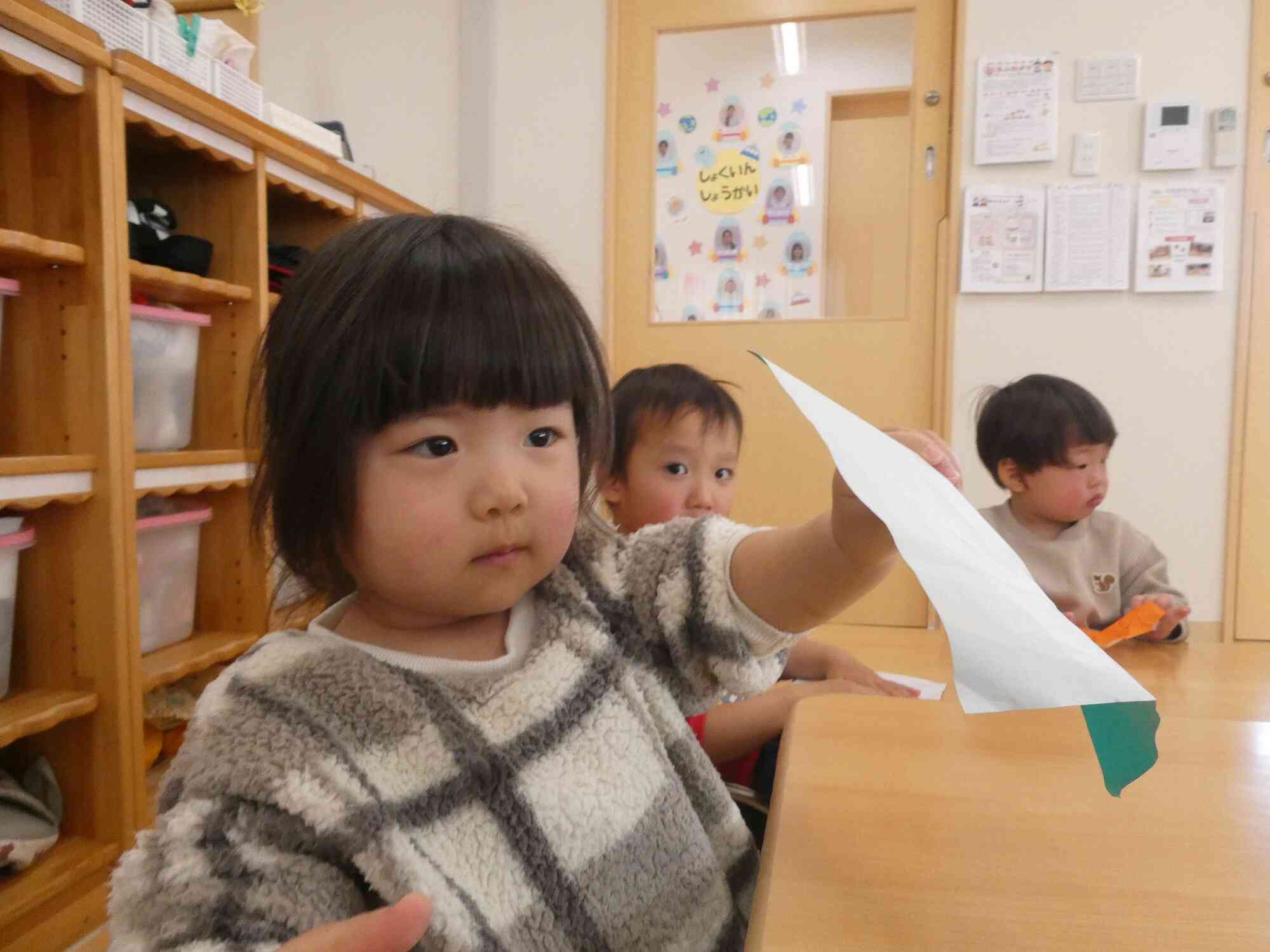 あひる組　何折ろうかな♥