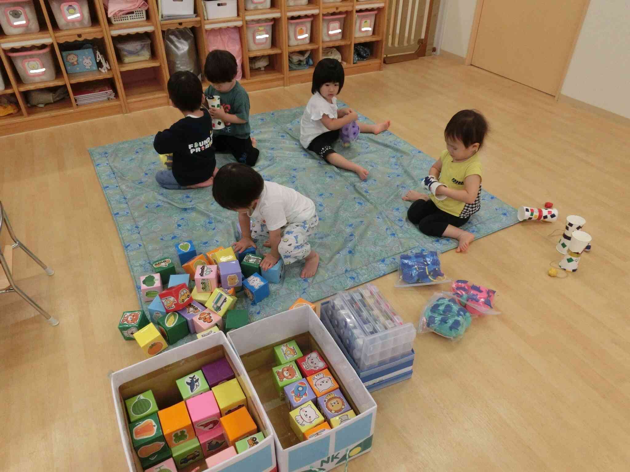 うさぎ組　好きな遊びを選んで...