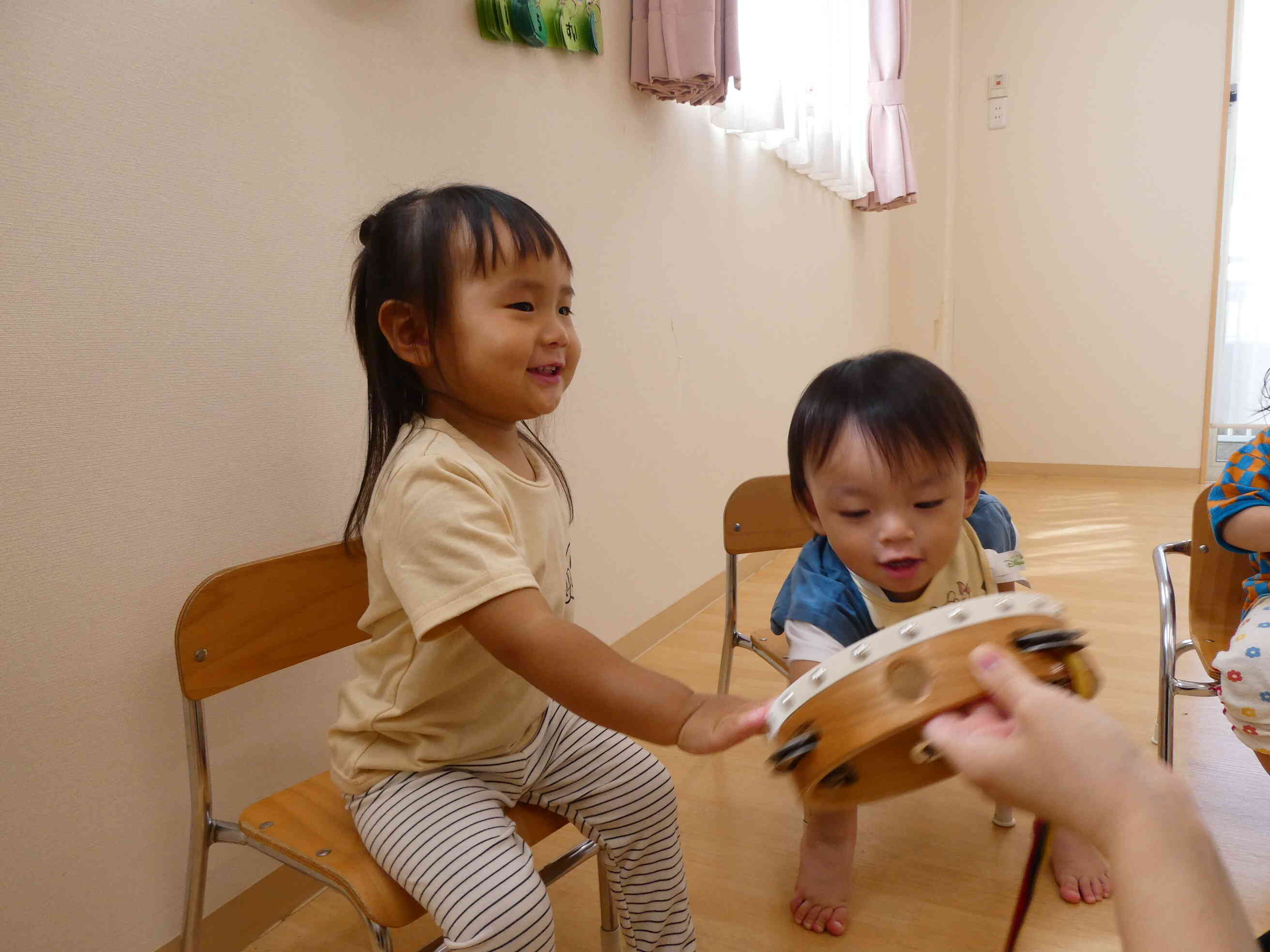 あひる組　楽器あそび♡
