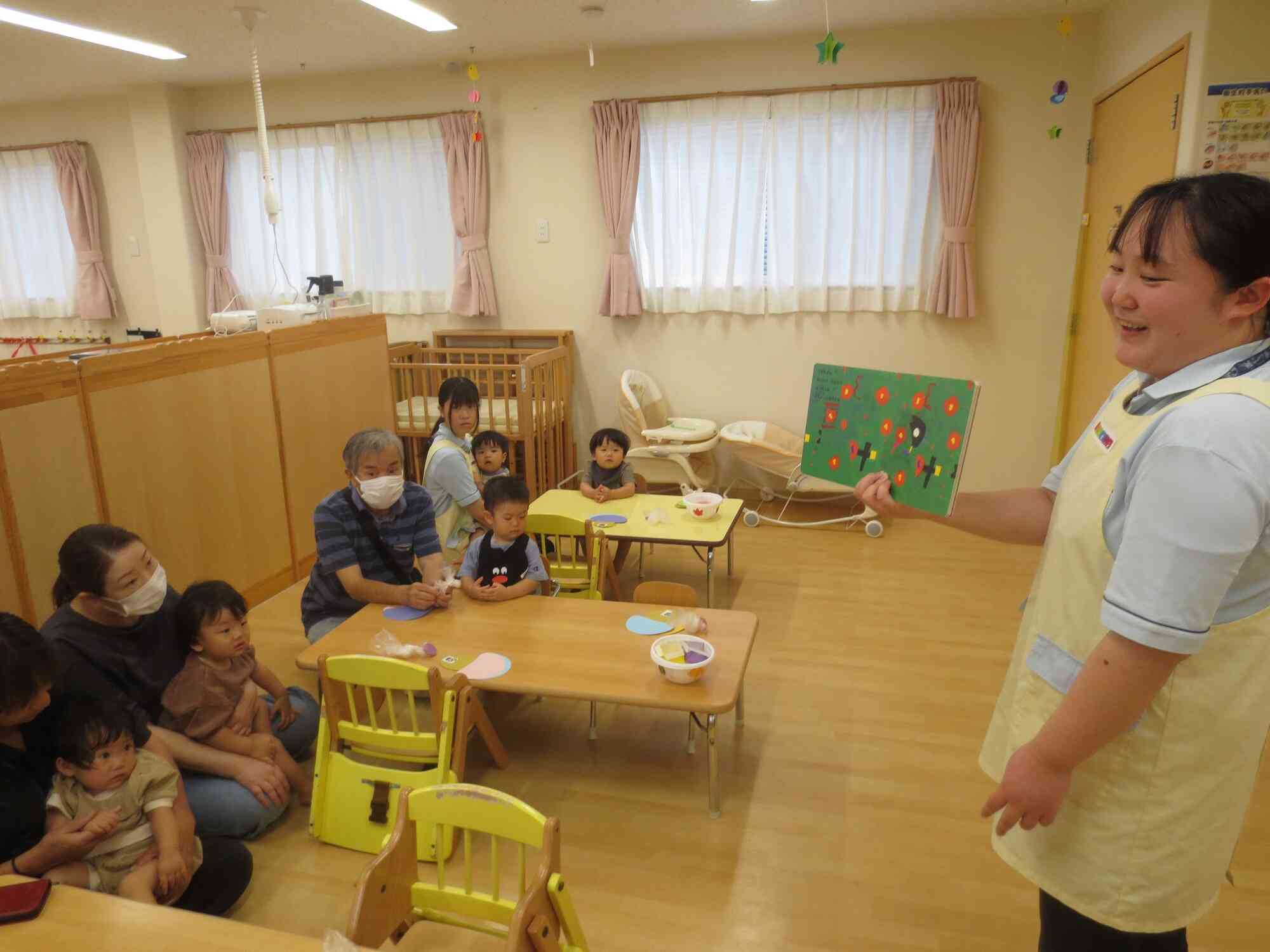 ひよこ組　敬老会☆