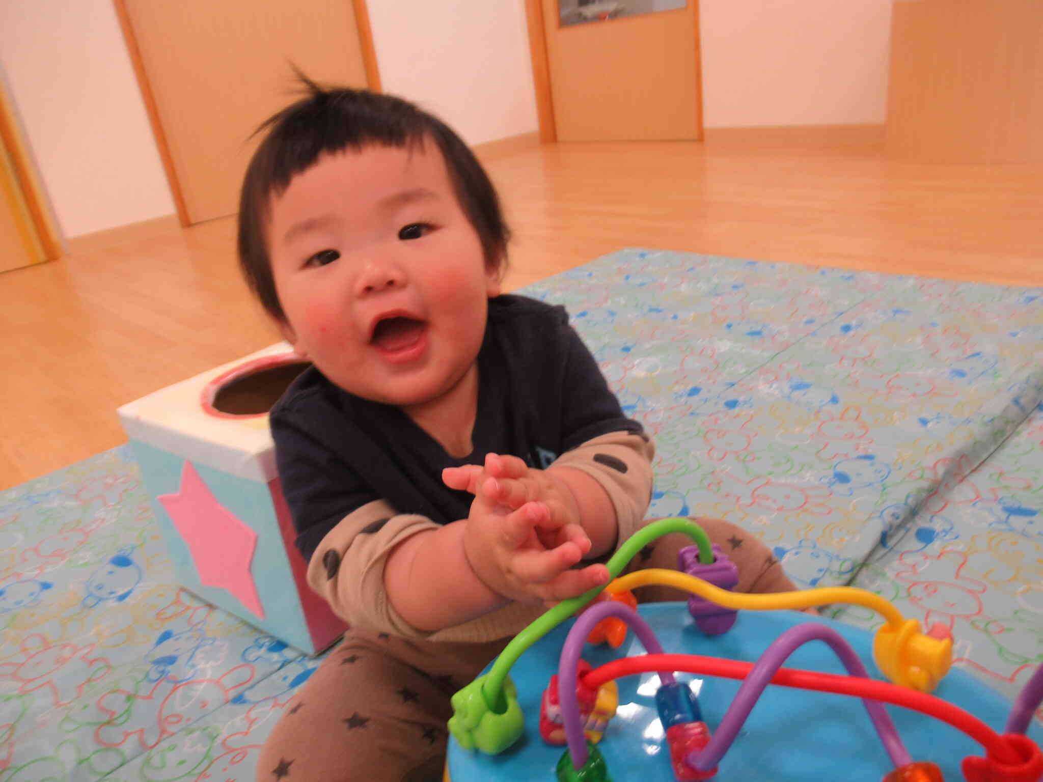 大好きなおもちゃに・・・