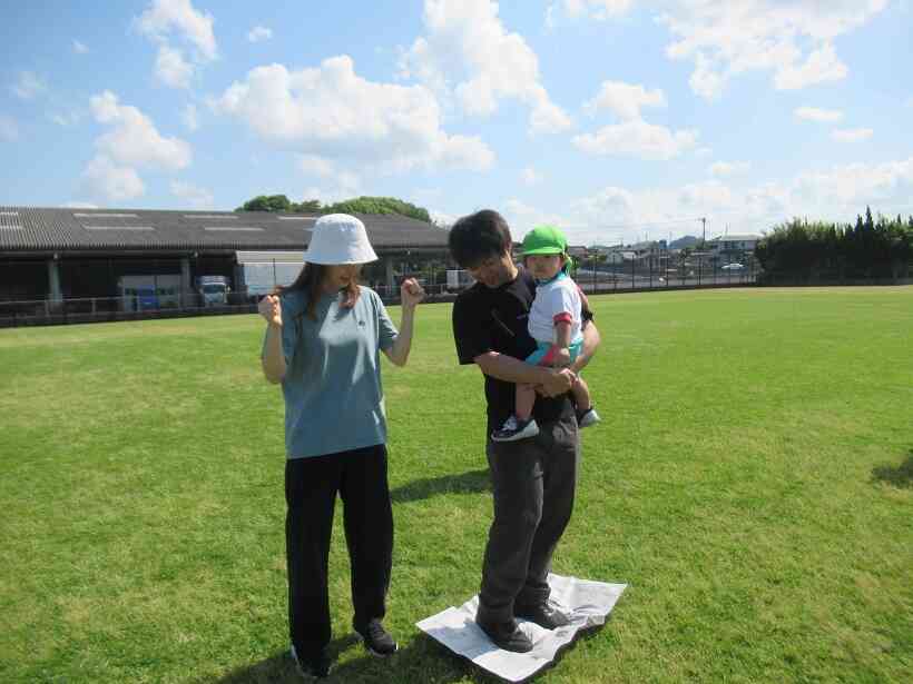 「新聞紙じゃんけん」楽しかったね