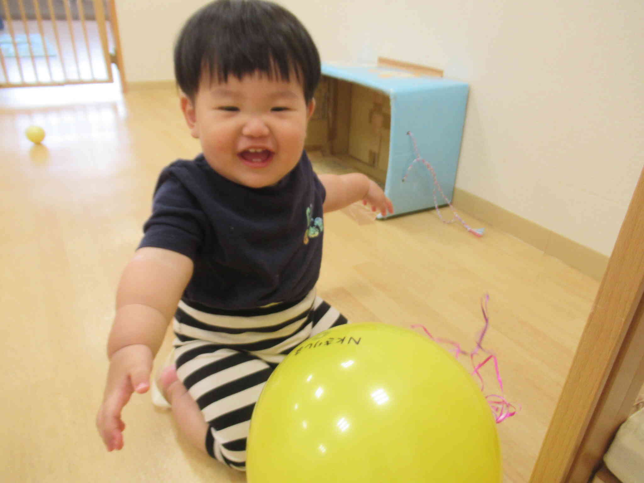ボールあそび