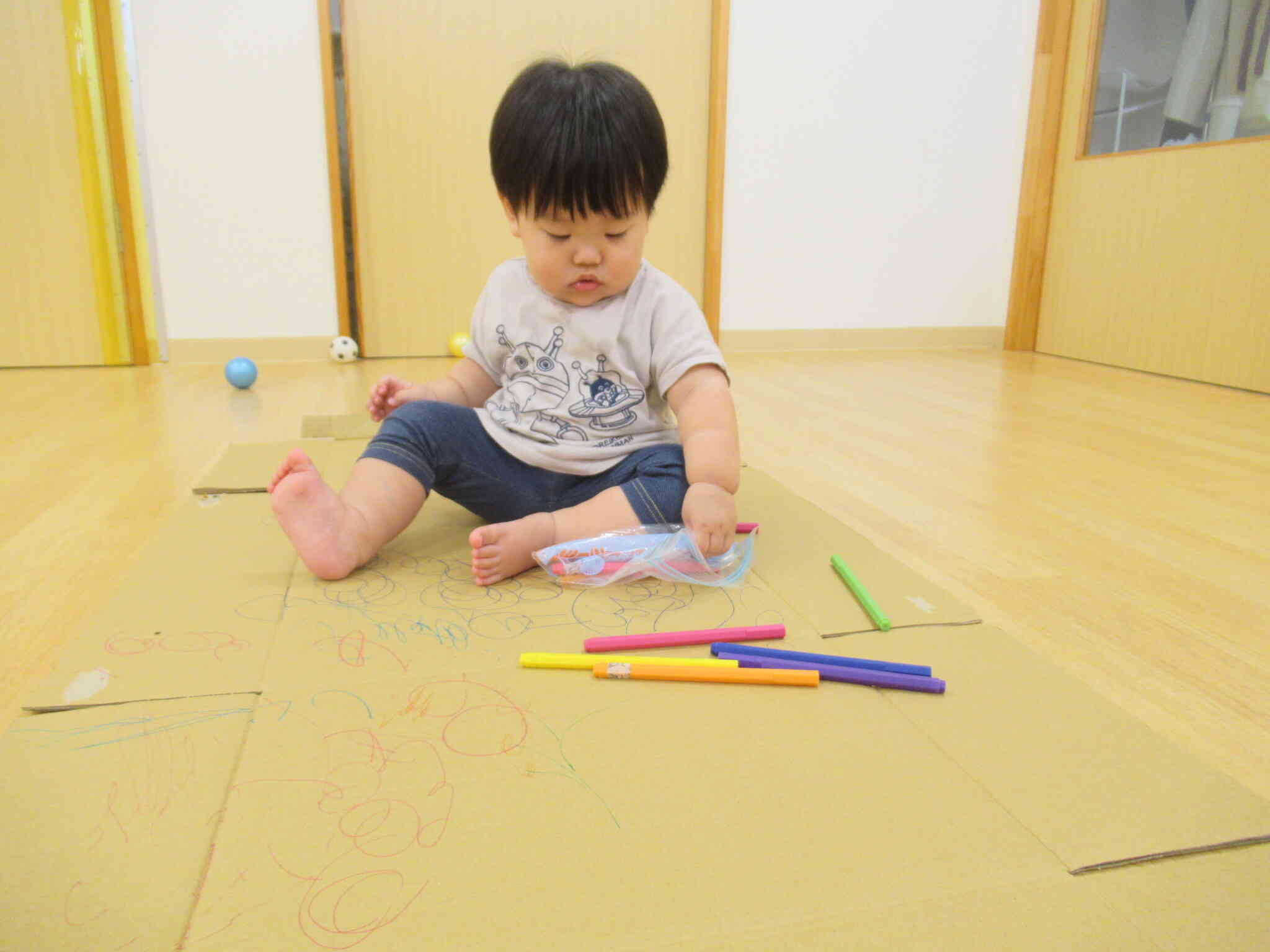 色んな色で