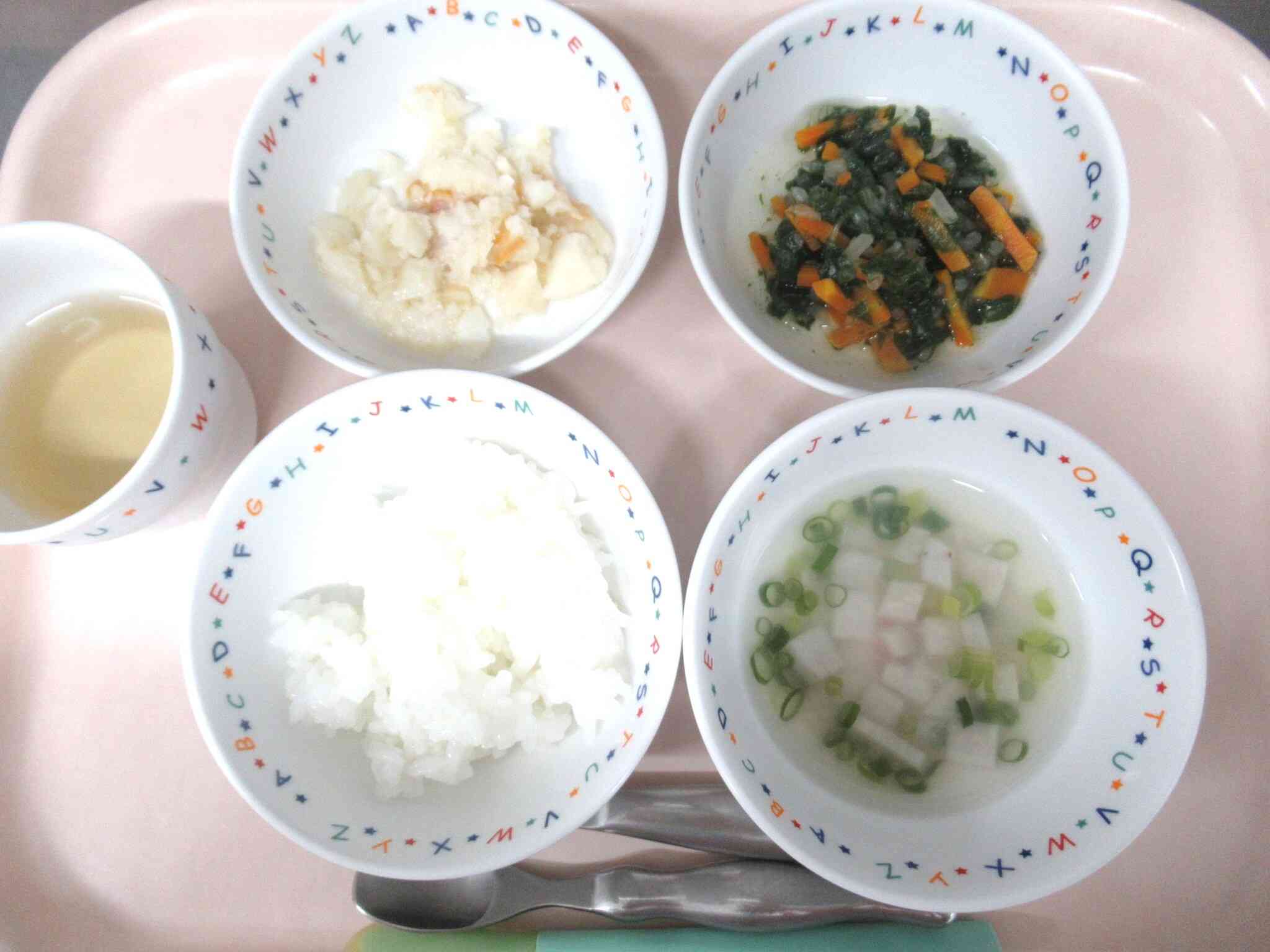 2026年10月6日(火)　給食　※離乳食※