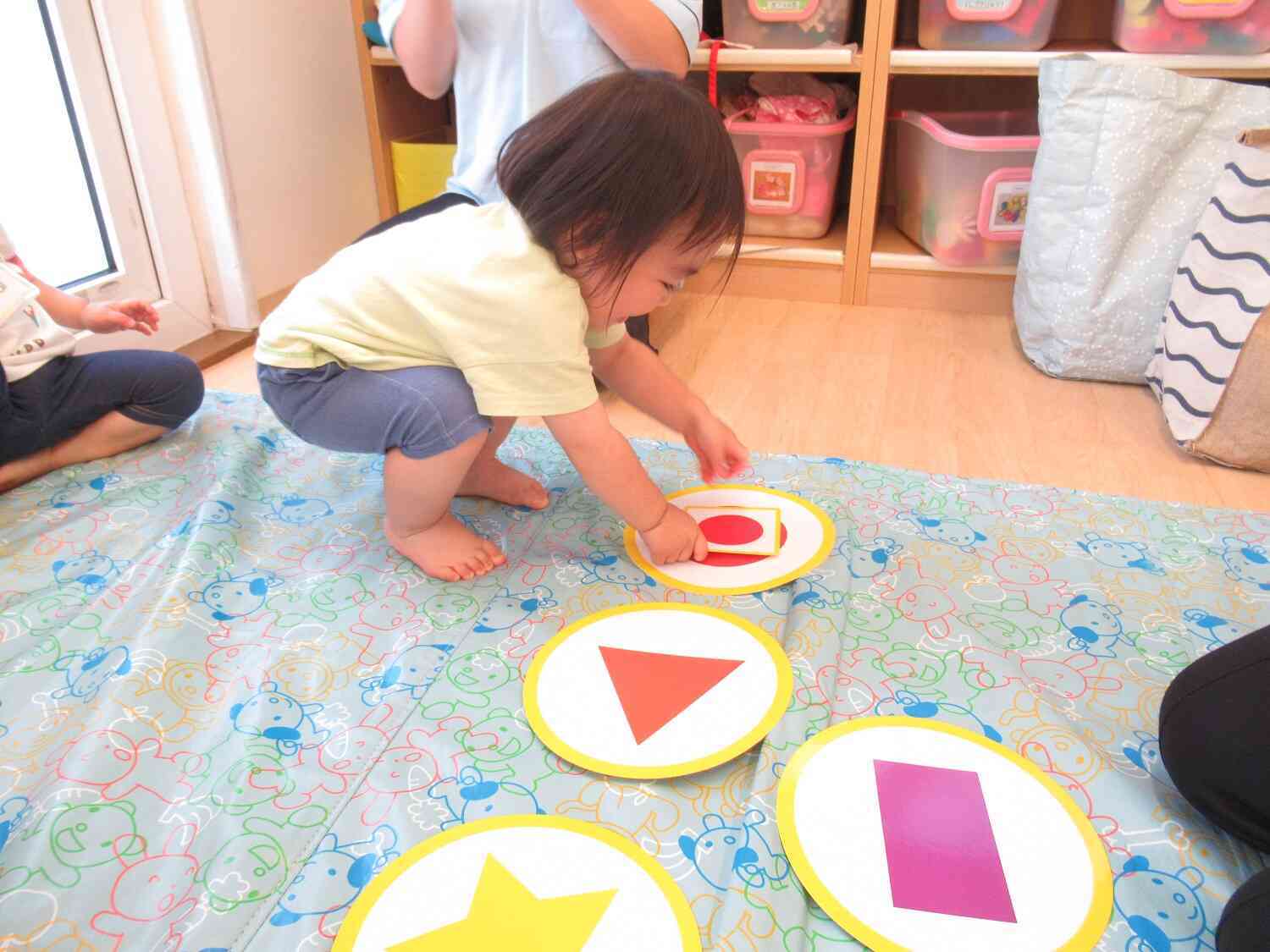 英語で「かたち」を言ってみよう