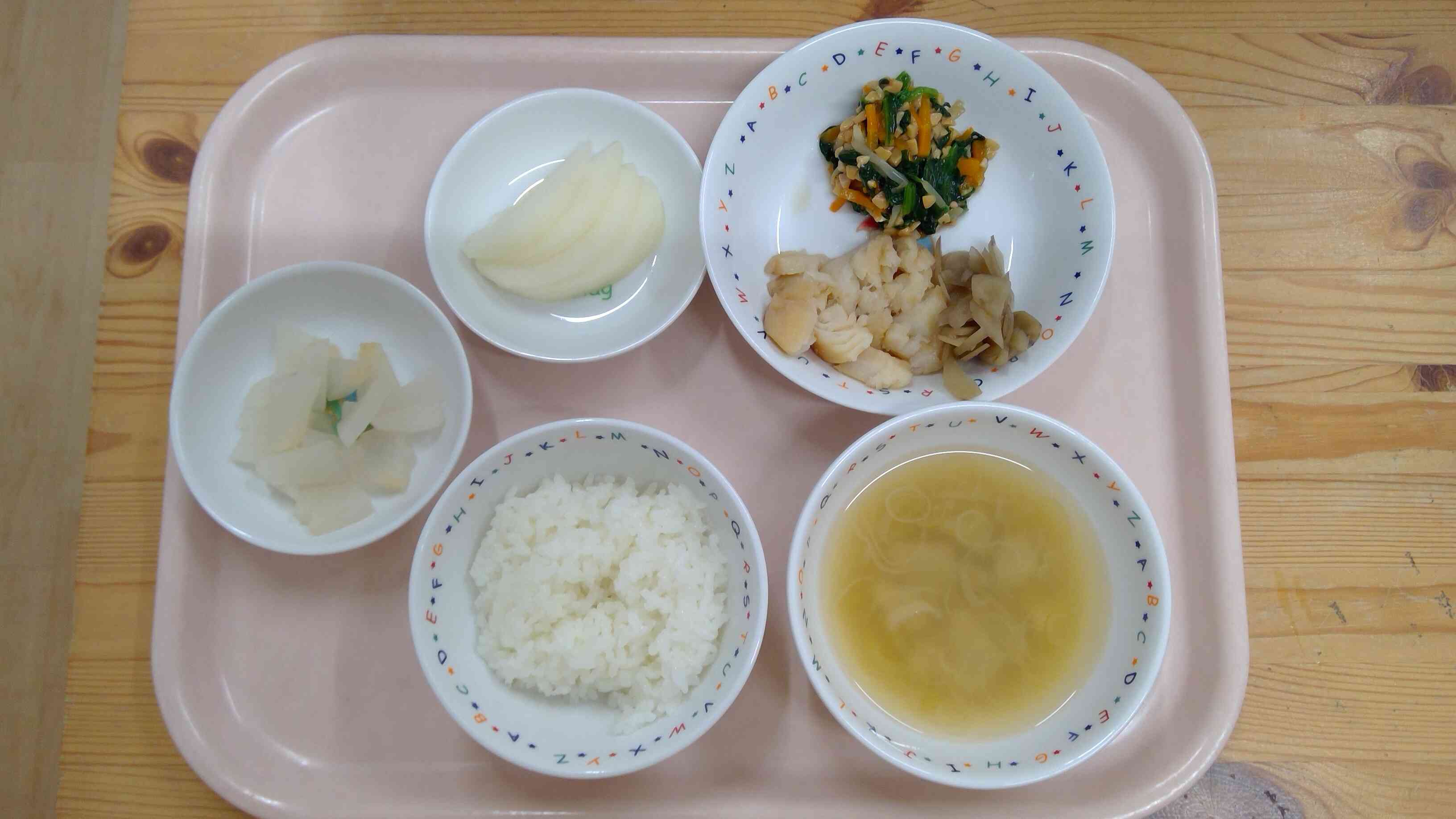 10月6日（月）の給食です。