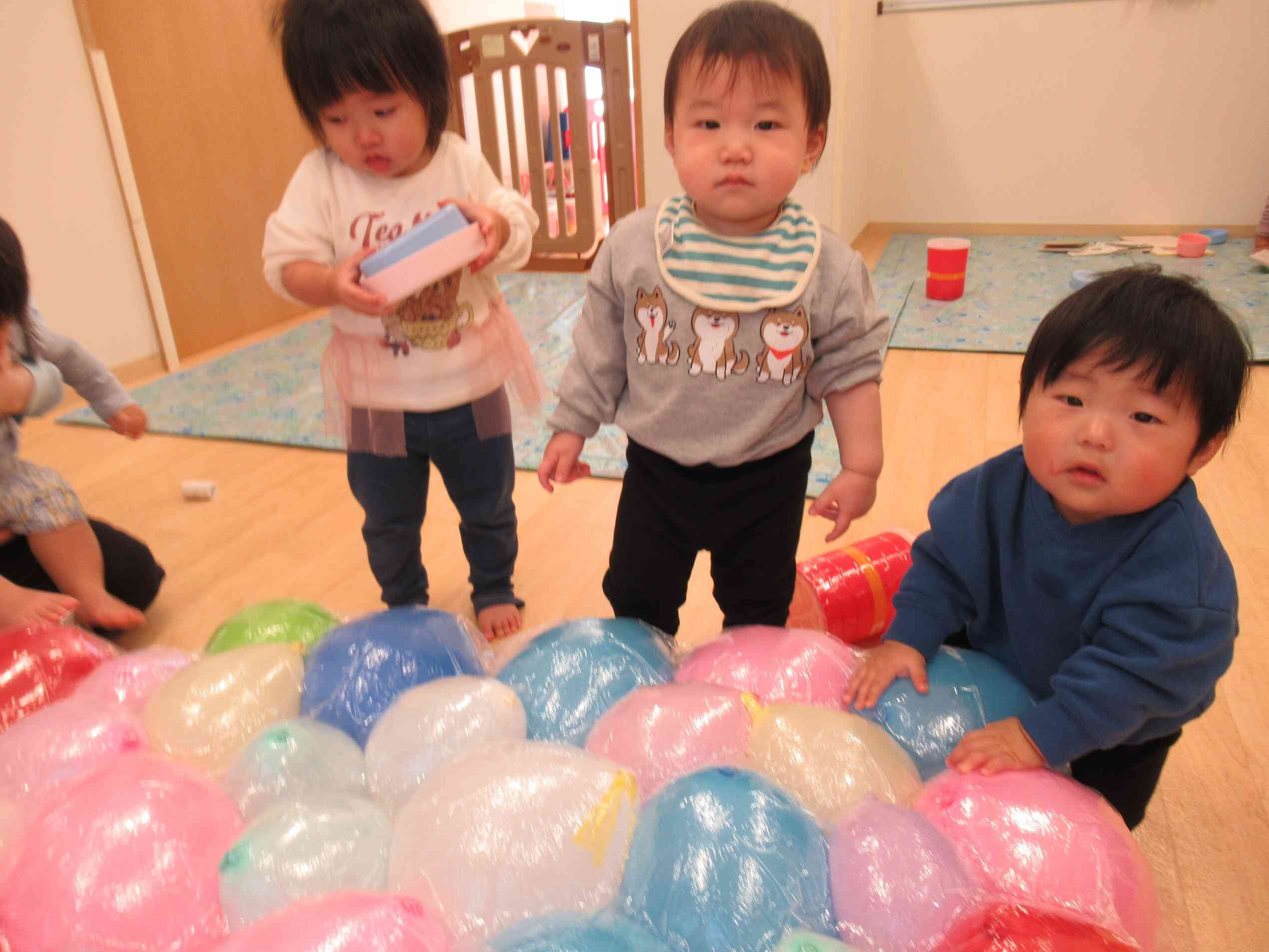 たくさんの風船が集まりました