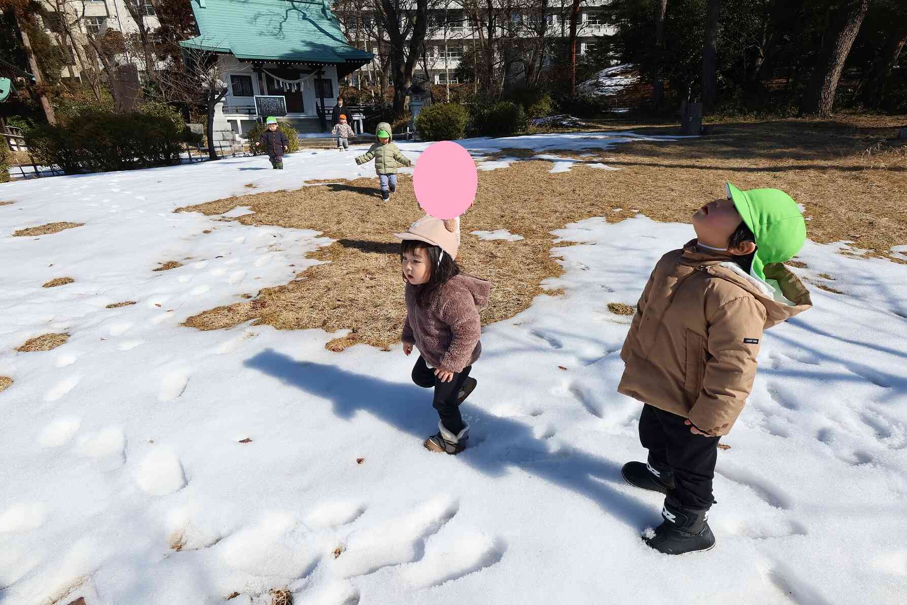 みてみて！飛行機みつけたよ！