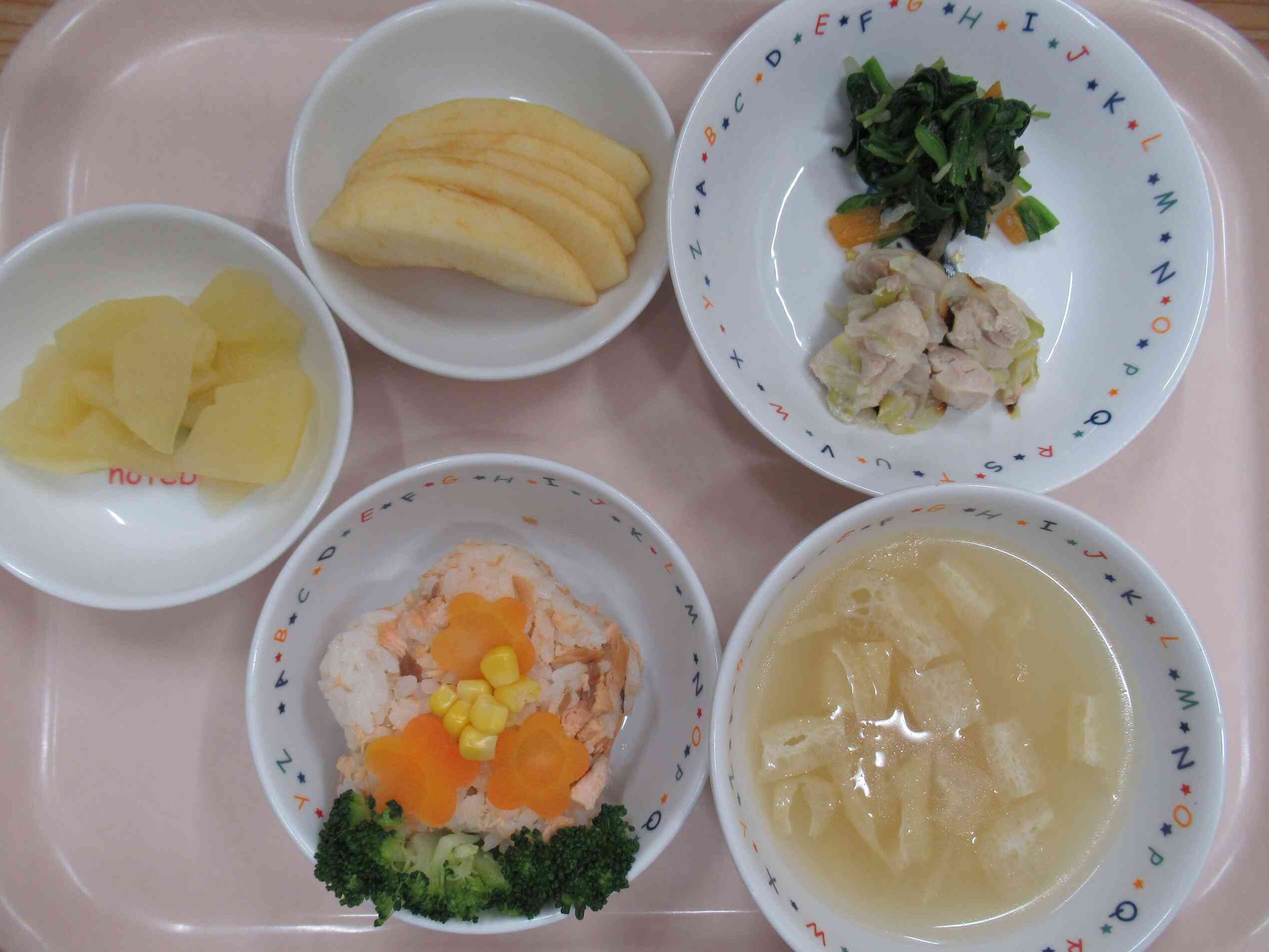 ３月3日（火）ひなまつり給食です。