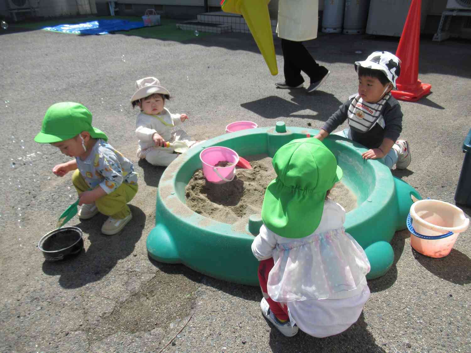 お外遊び