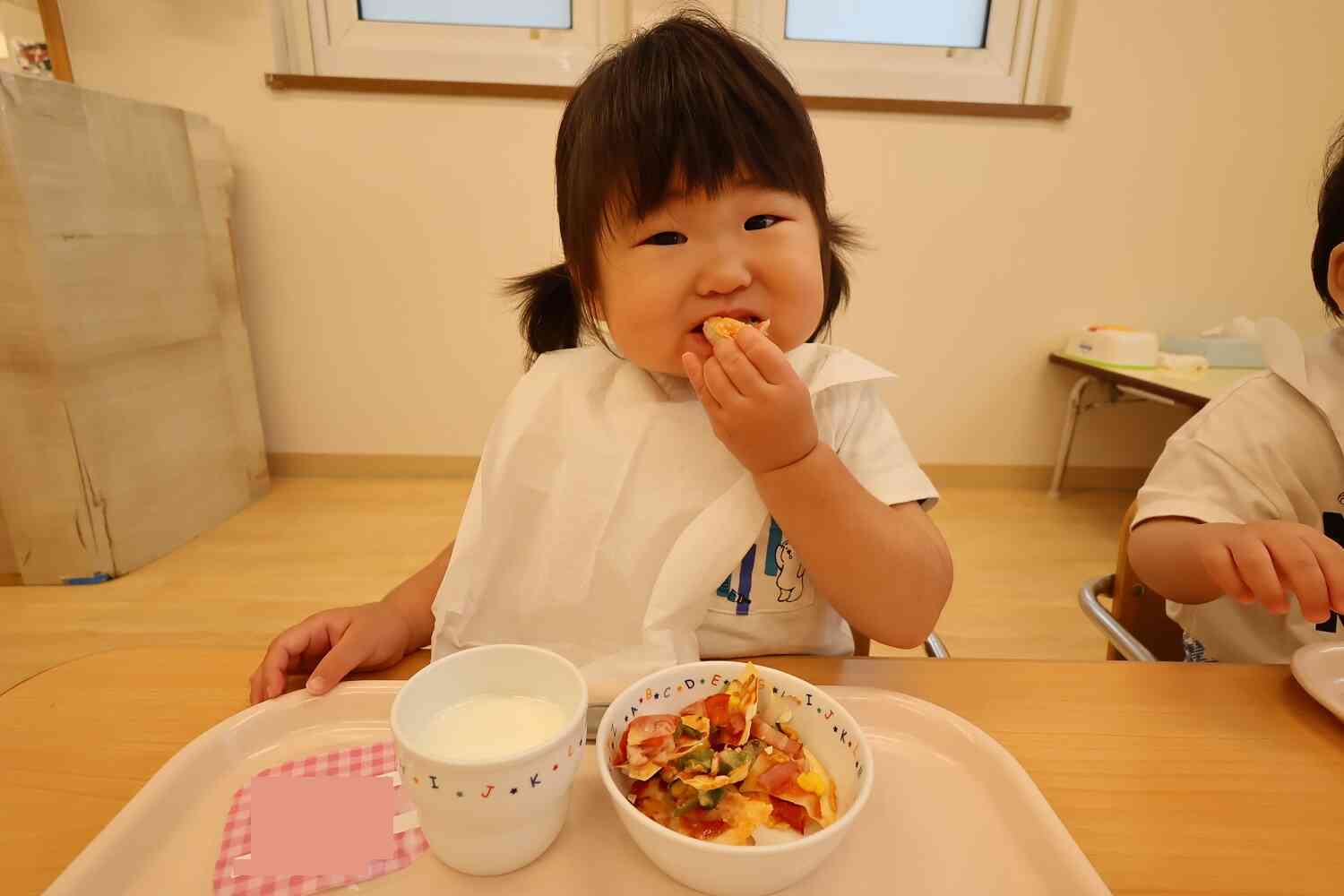 ひよこ組さんもおいしく食べました