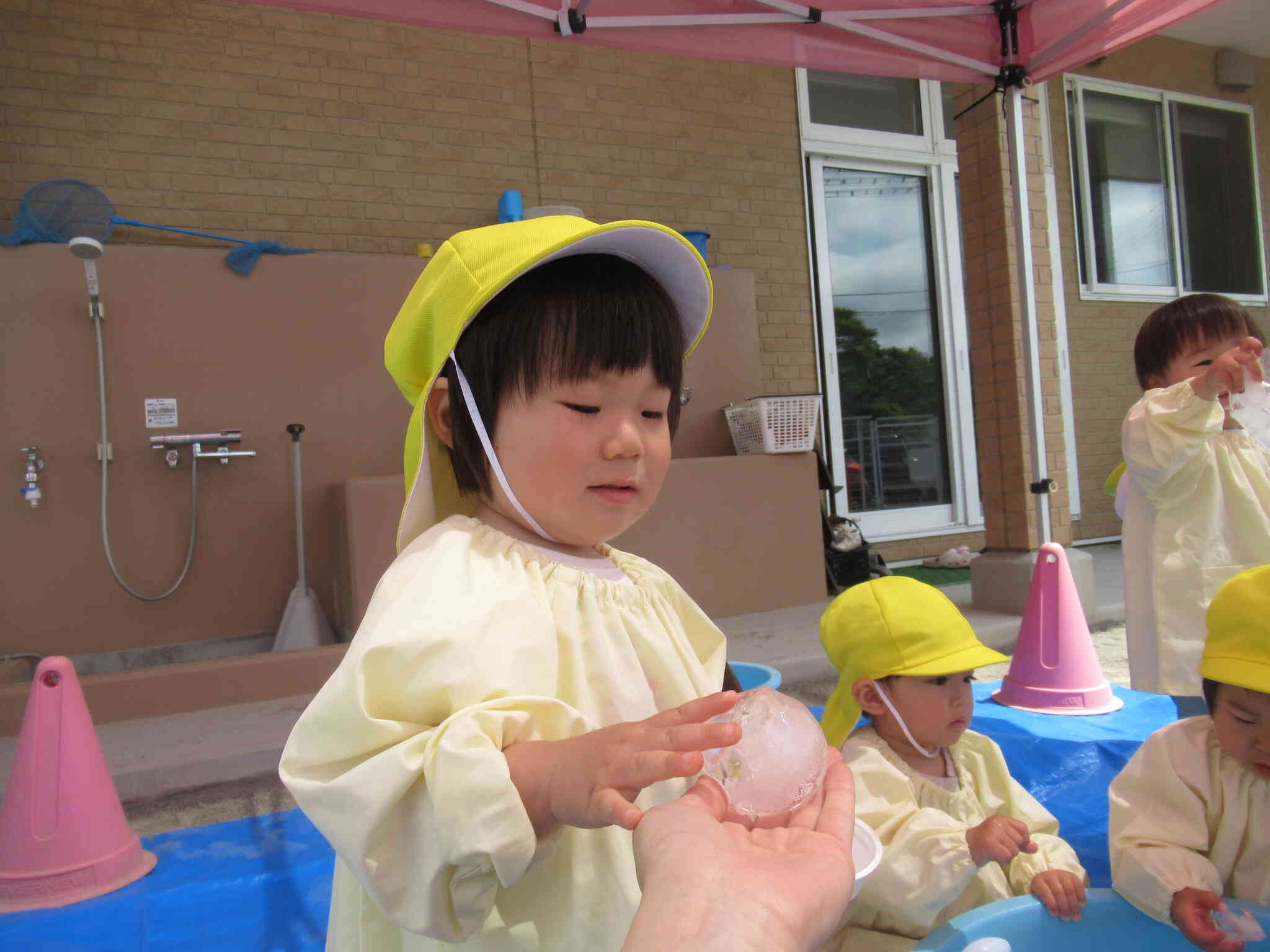 まあるい氷も見つけたよ！
