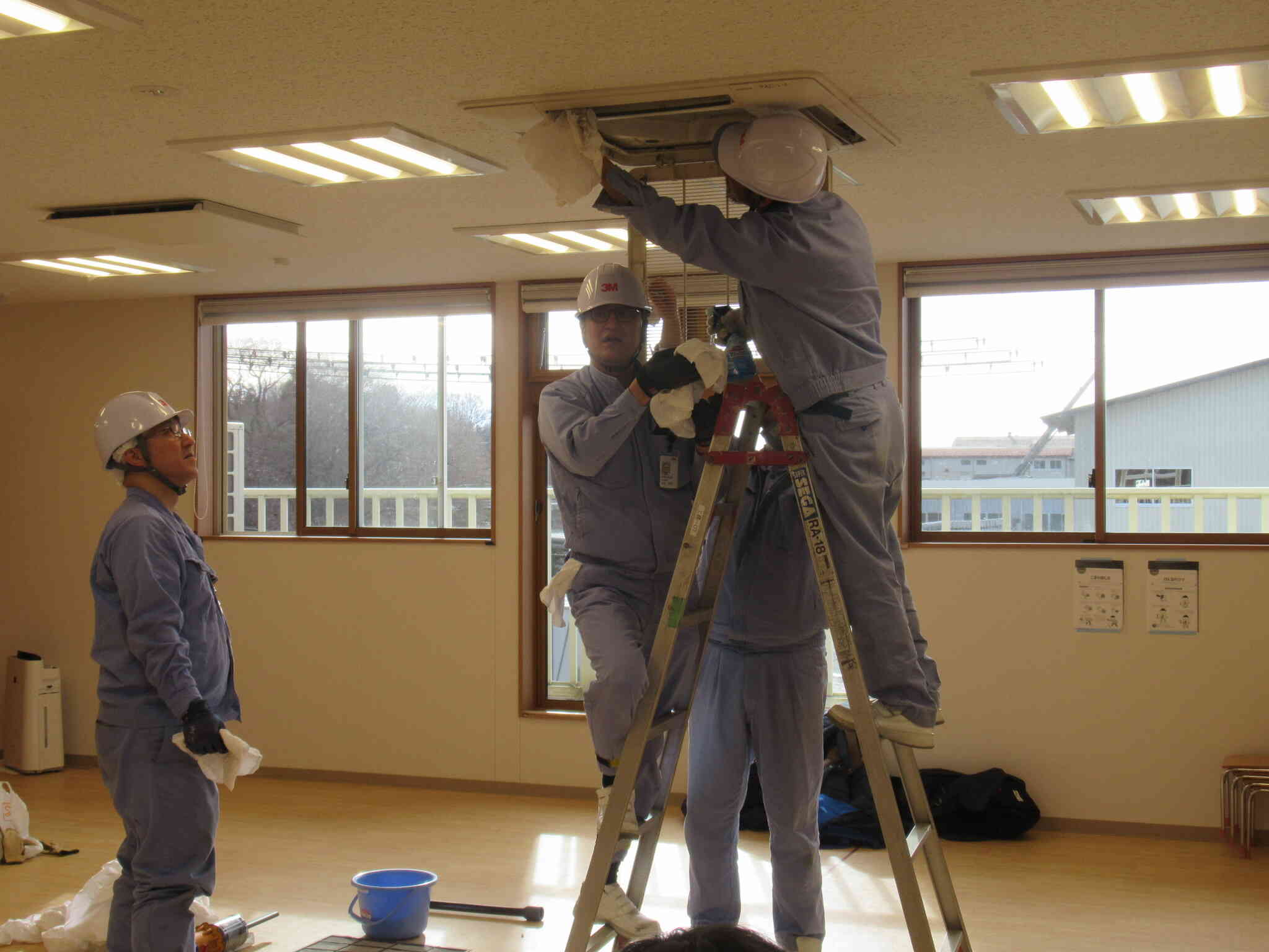 清掃活動に来ていただきました