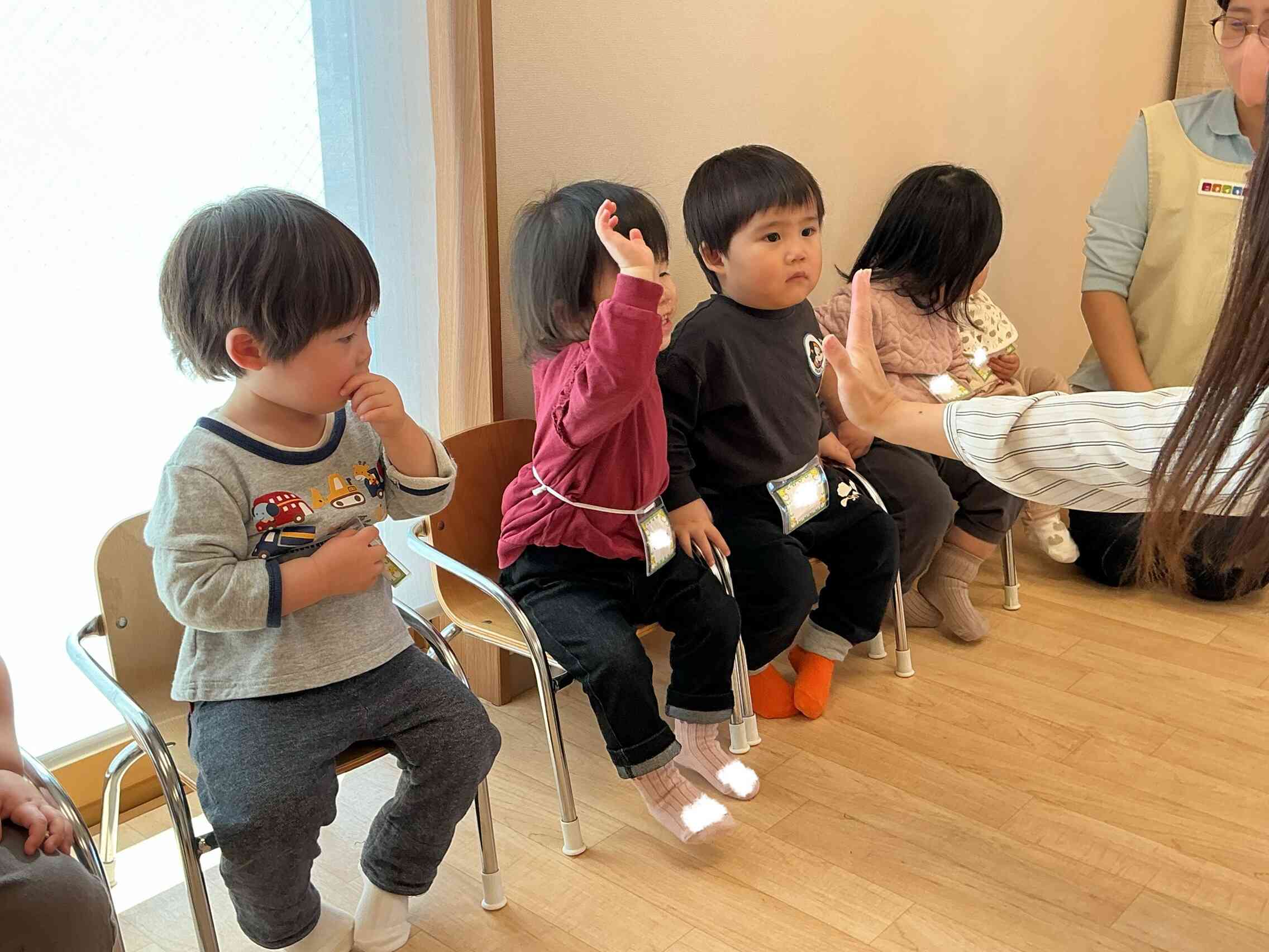 英語レッスン（0歳児ひよこ組）