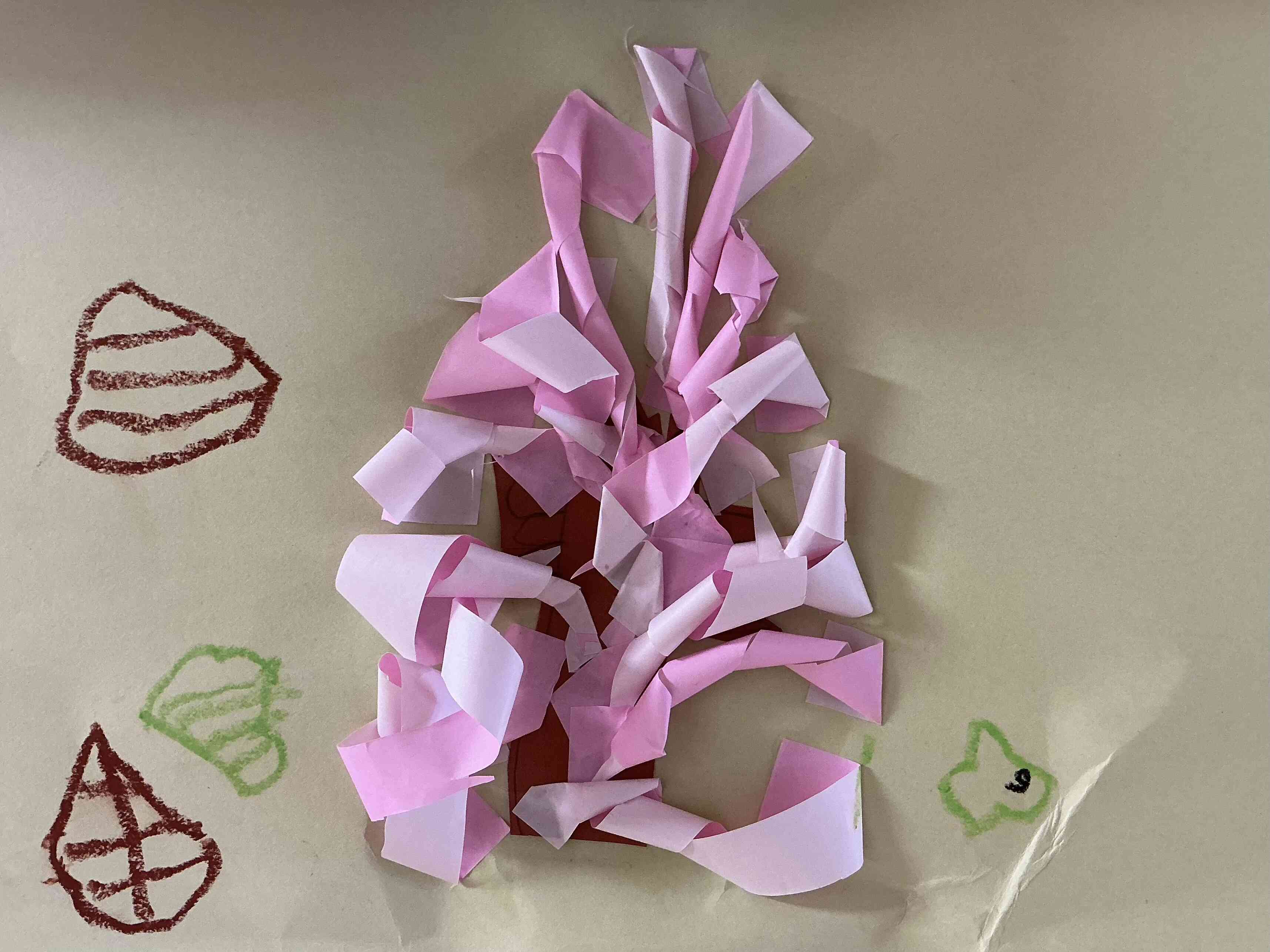 4月各クラス製作（3〜5歳児）