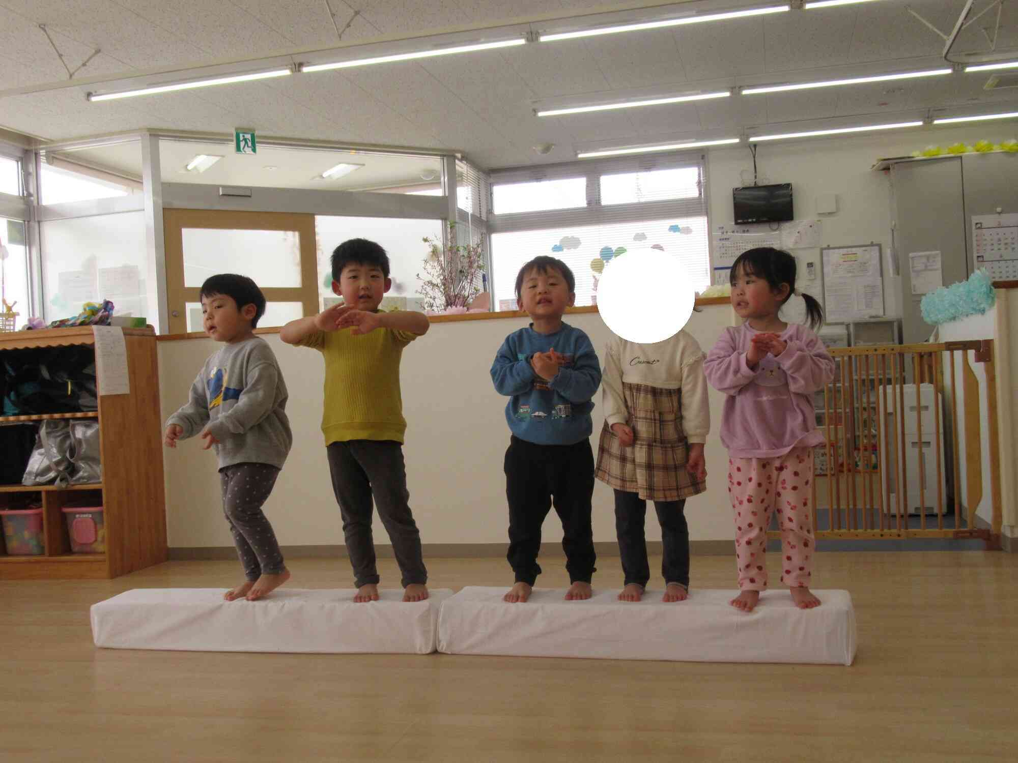 にじをうたったよ