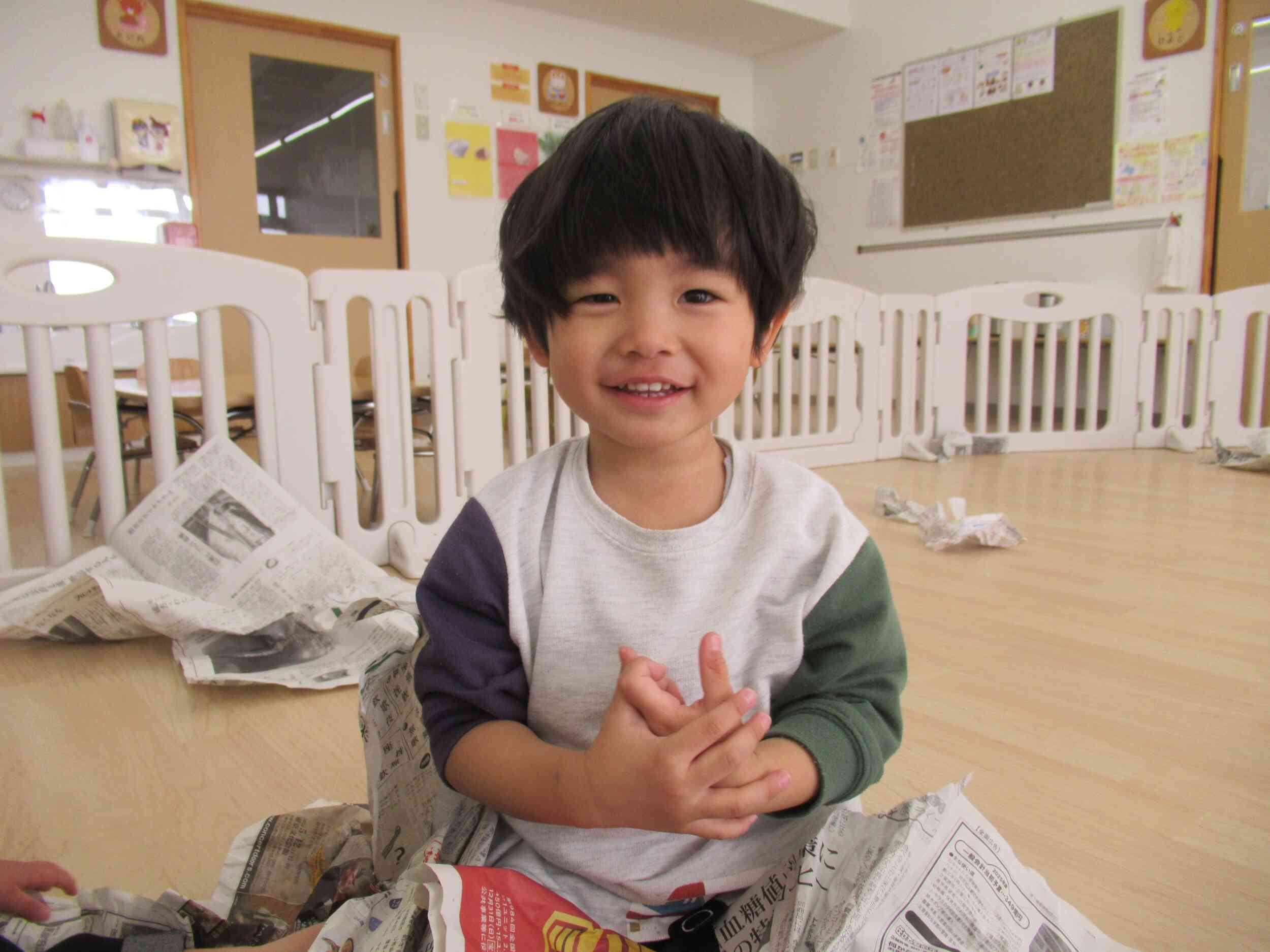 色々な新聞紙遊び