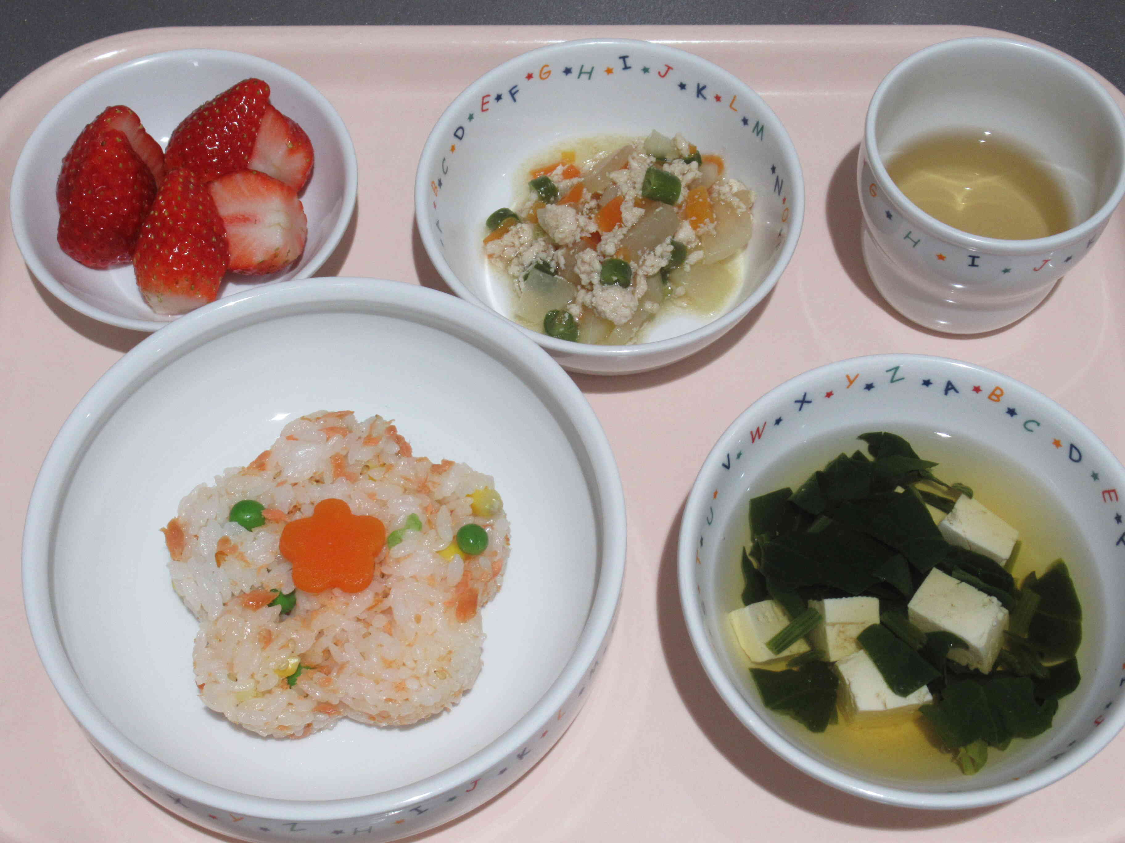 ３月３日の給食