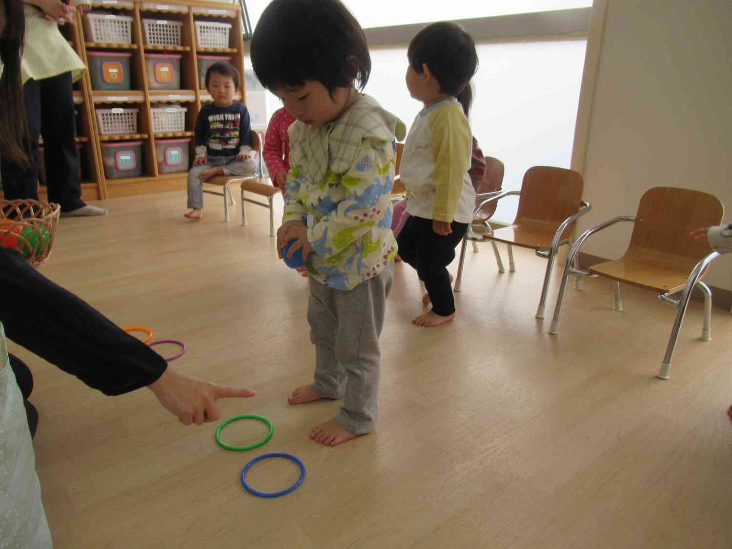 英語レッスンの様子(あひる組)