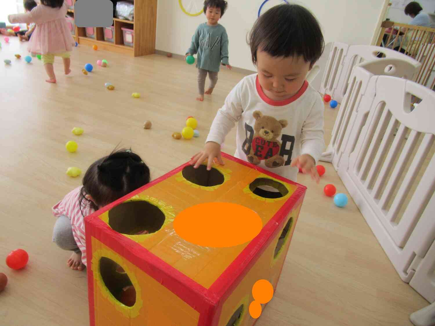ポットン、コロコロ