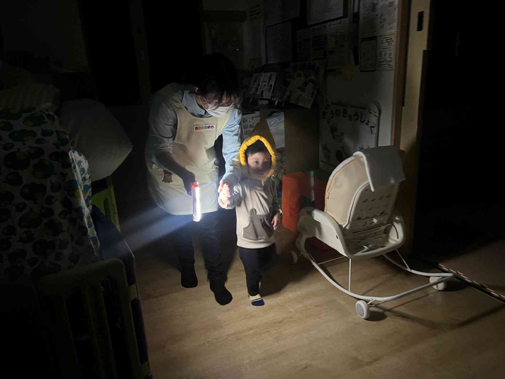 真っ暗だけどこわくないよ！