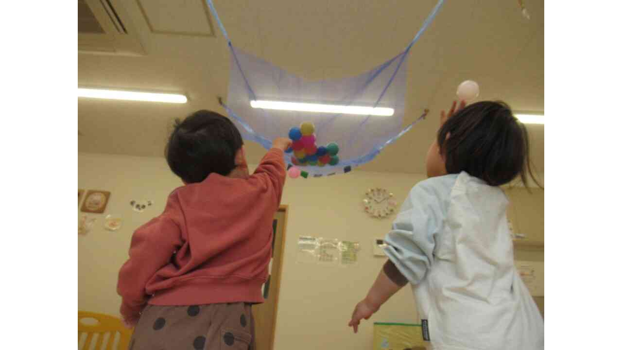 ボールを入れるぞ~!