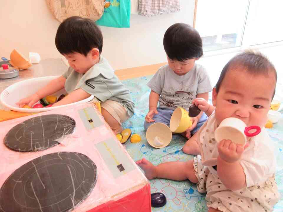 8月　ひよこ組　保育の様子